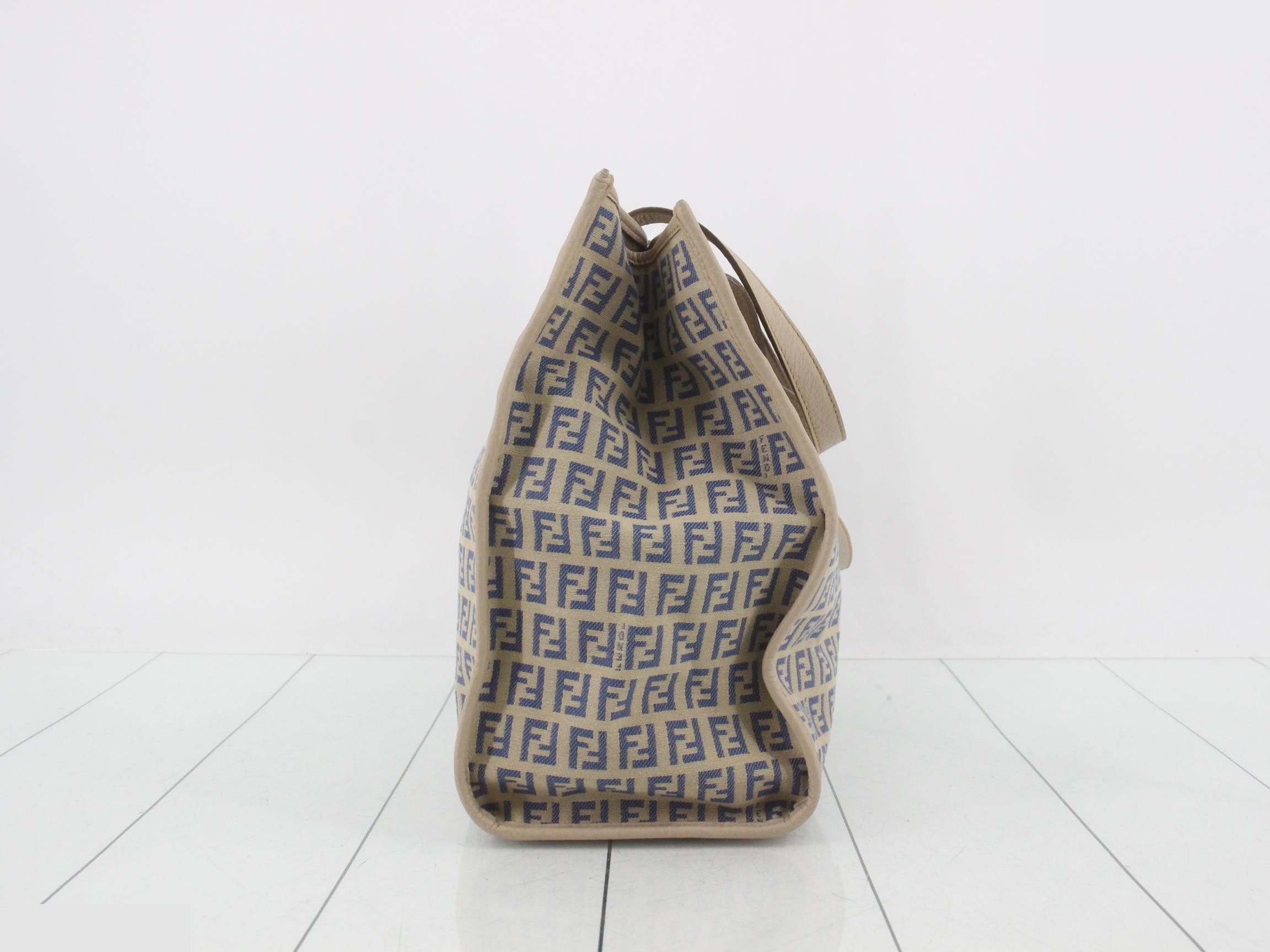 Zucchino Tote Bag — view 3