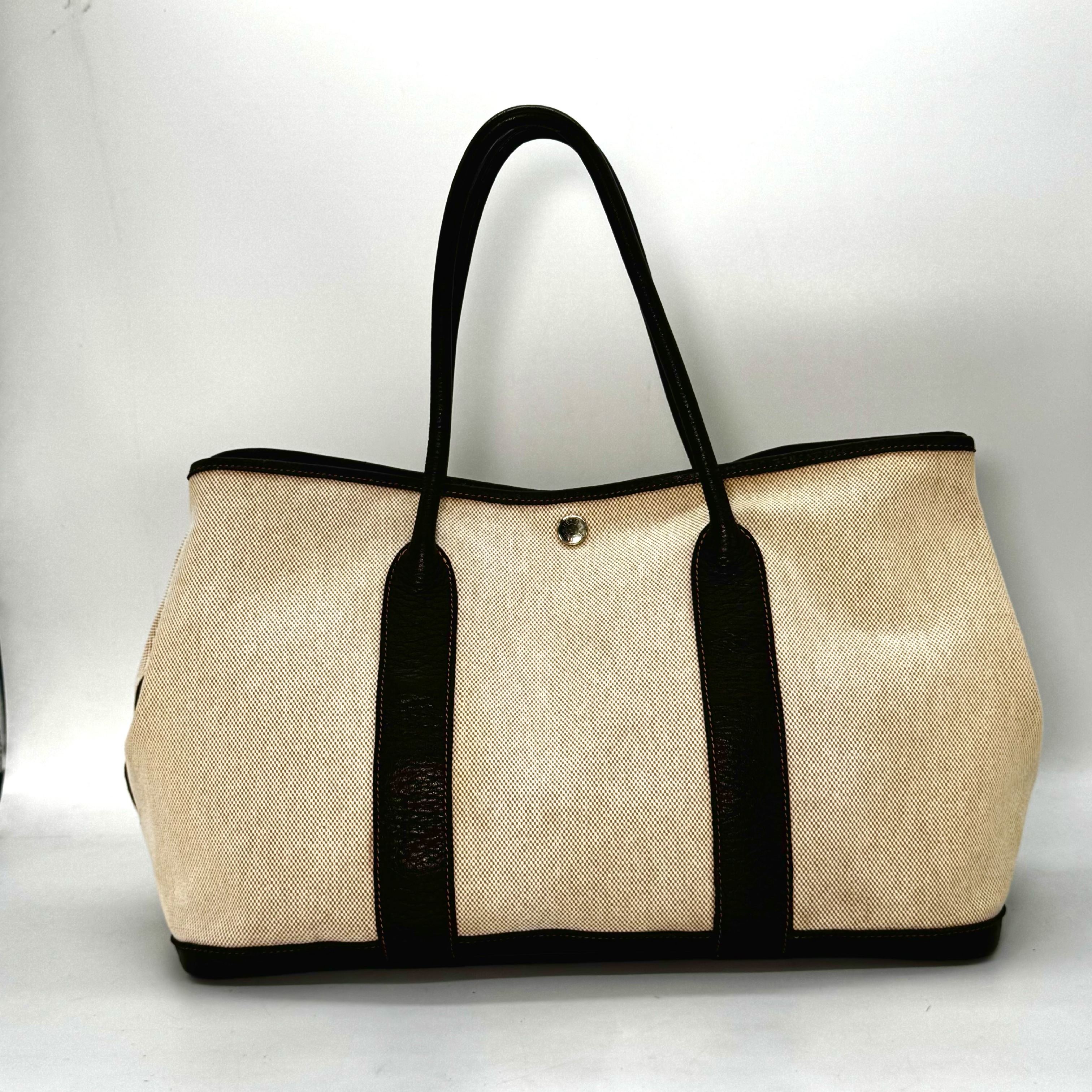 Garden Party Toile H Marron Brown PM Tote Bag — view 4