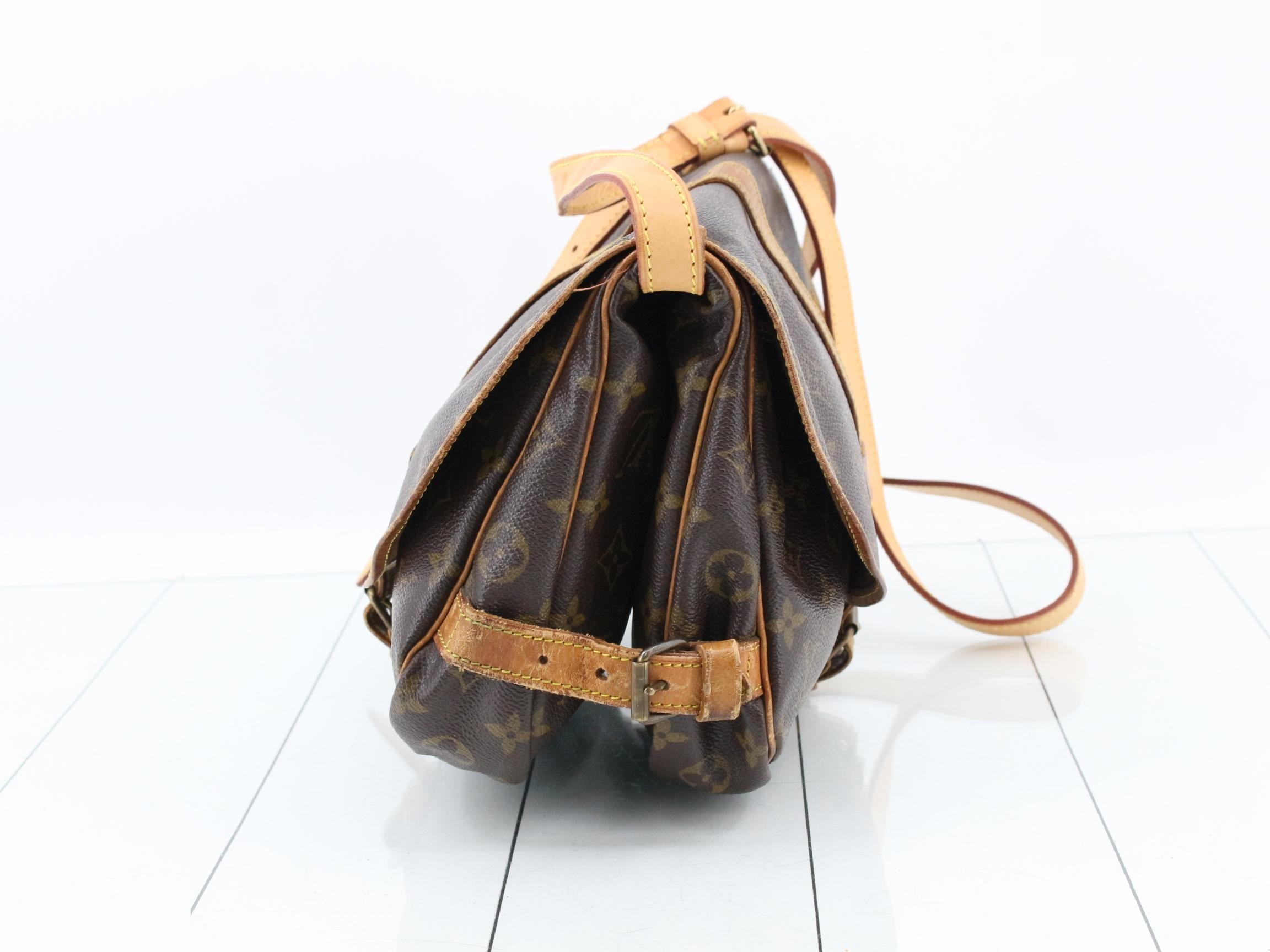 Monogram Saumur 30 Shoulder Bag — view 4