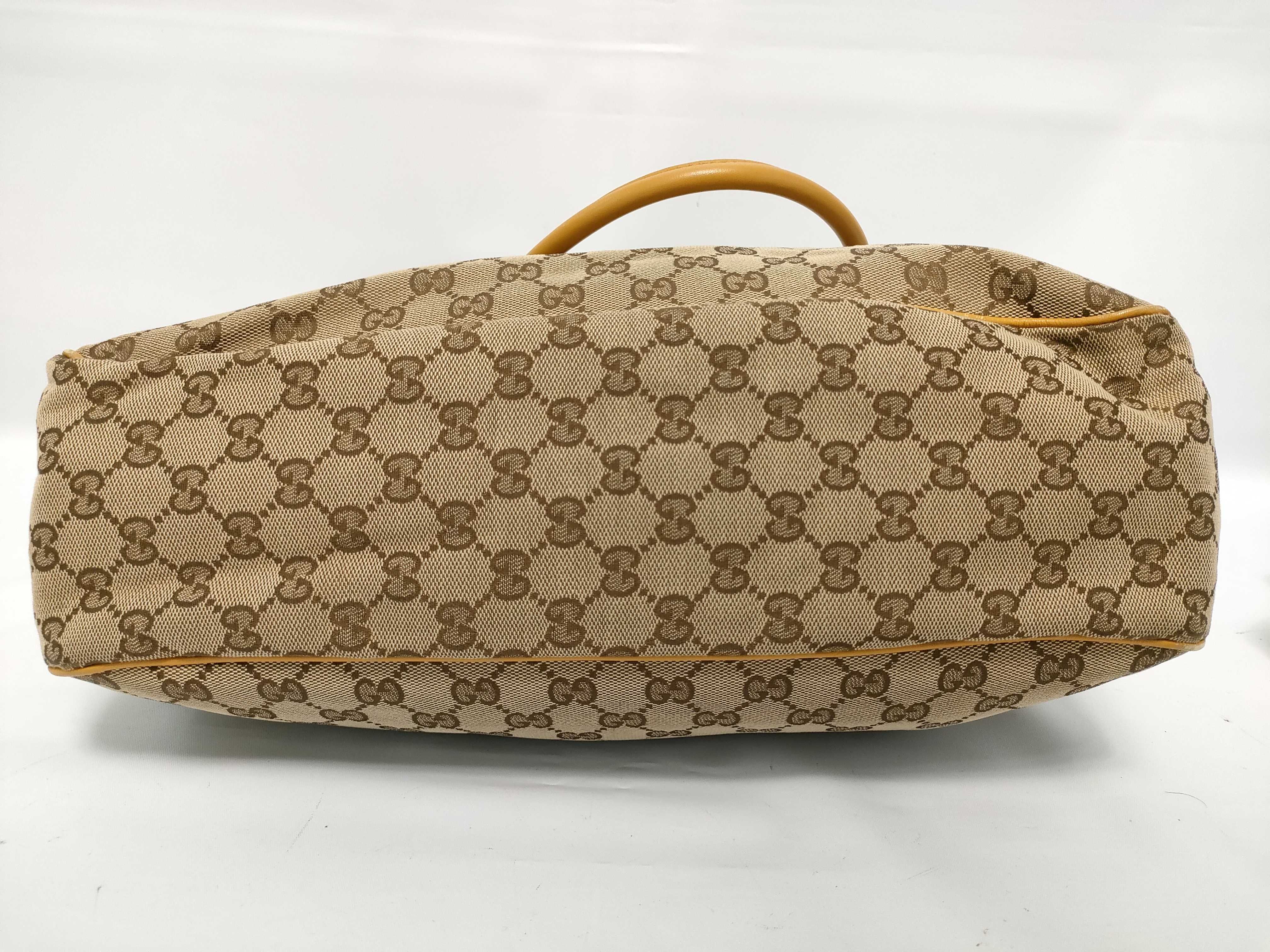 GG Canvas Bag Handbag — view 6