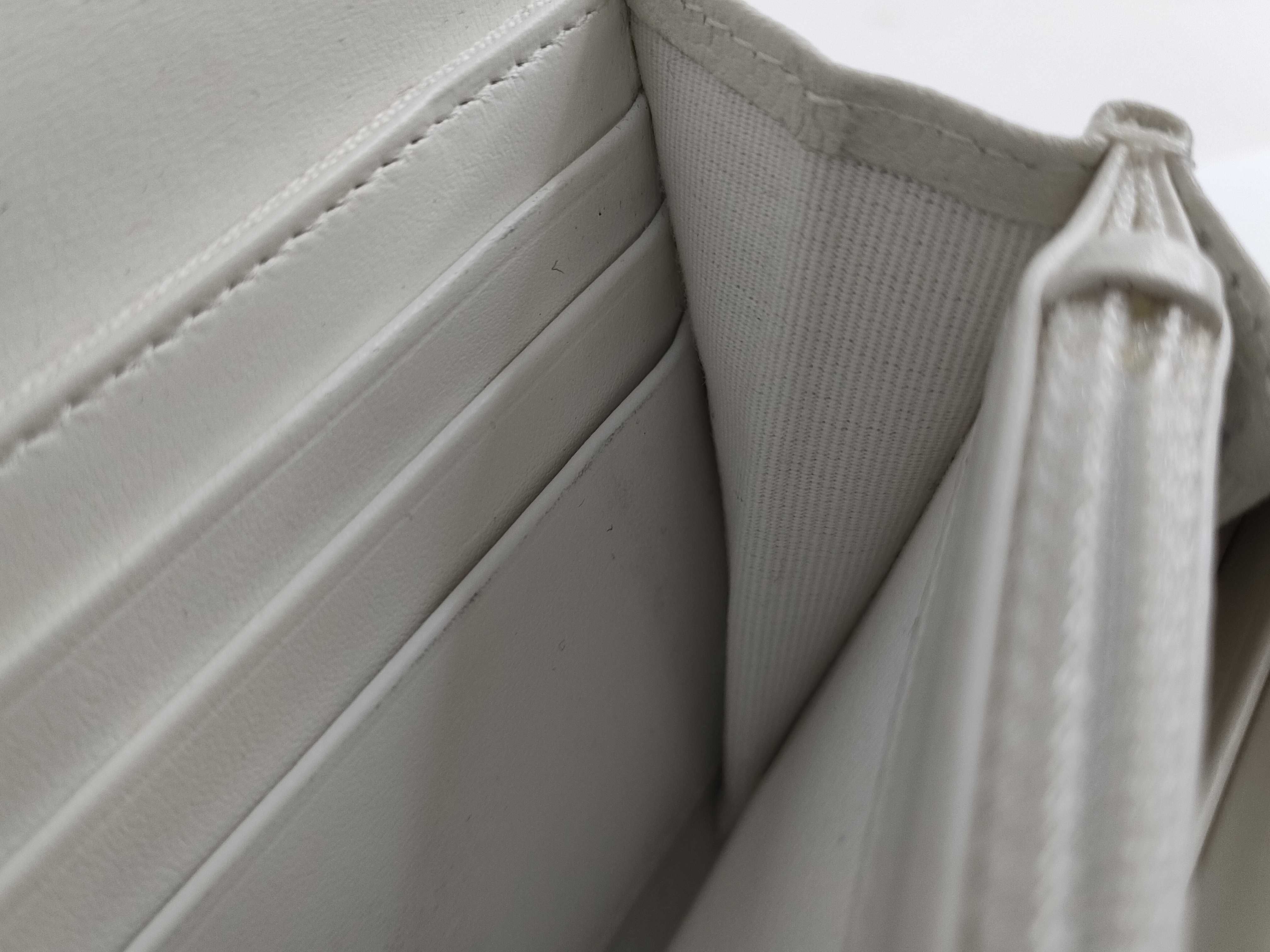 Cambon Long Wallet, White — view 14