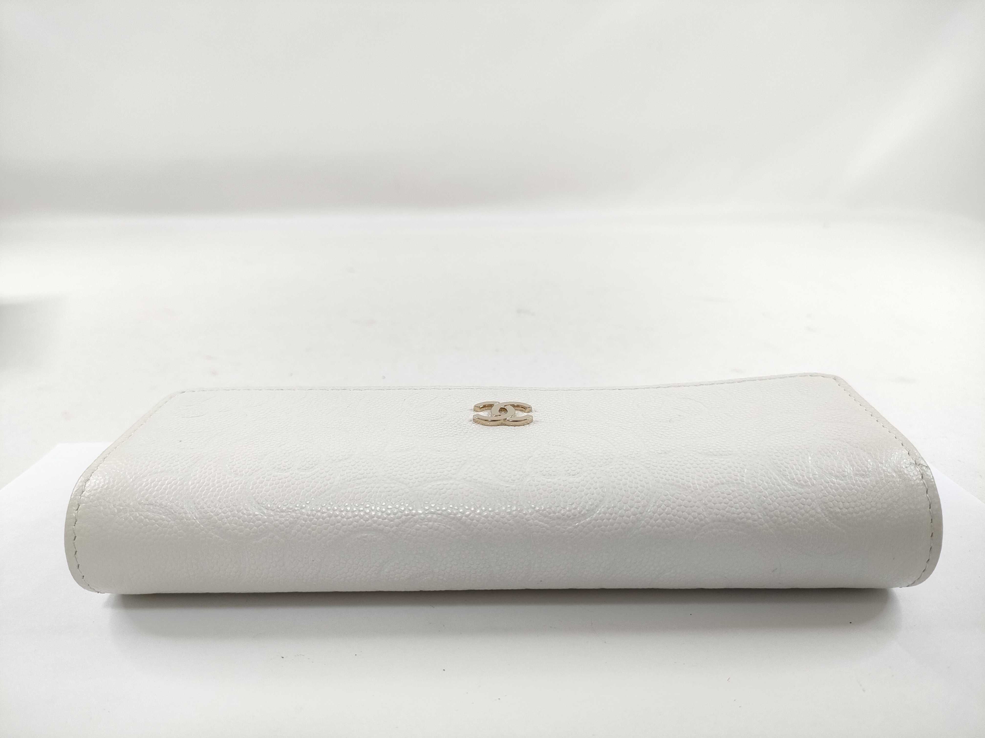Cambon Long Wallet, White — view 5