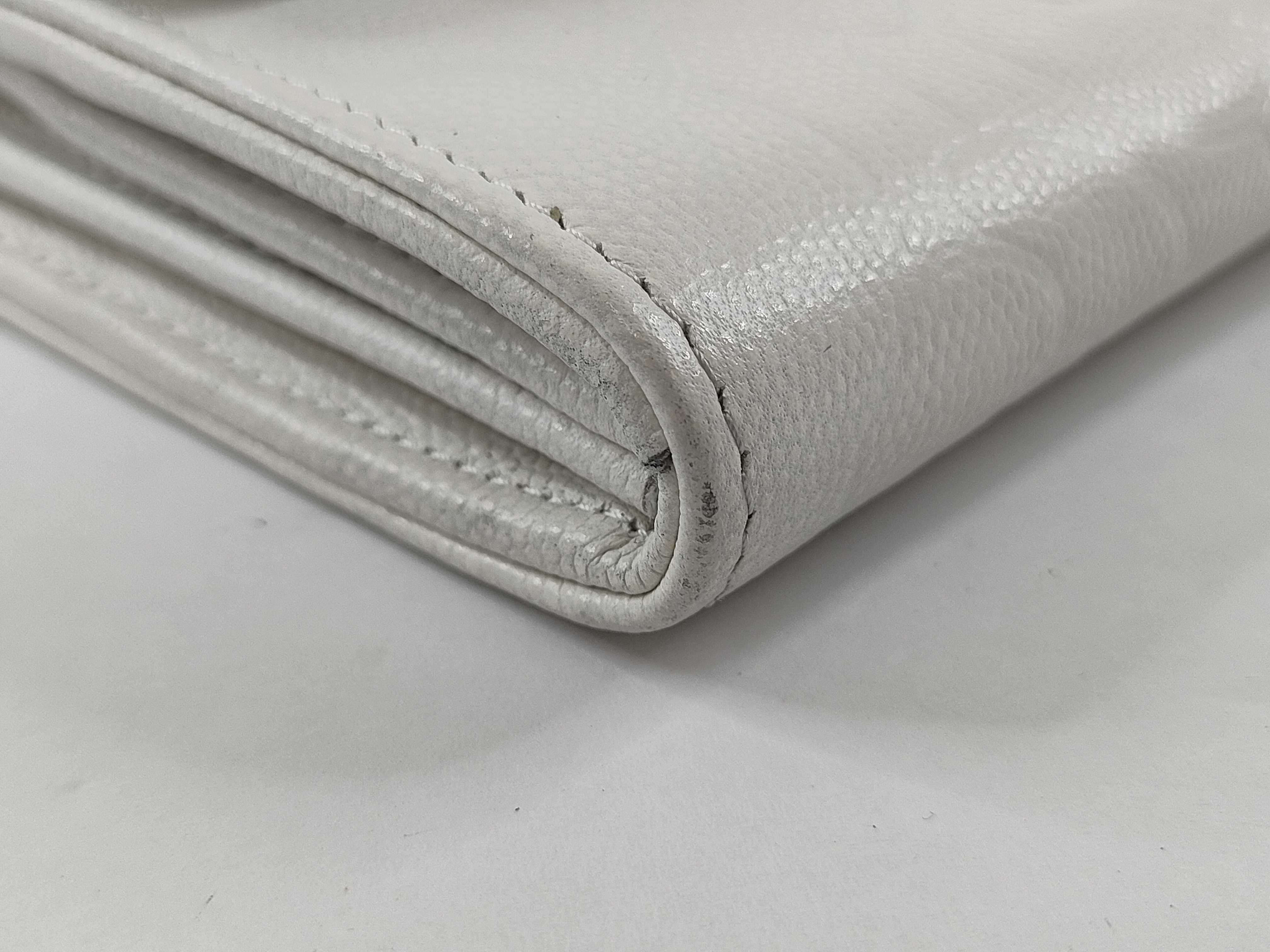 Cambon Long Wallet, White — view 6