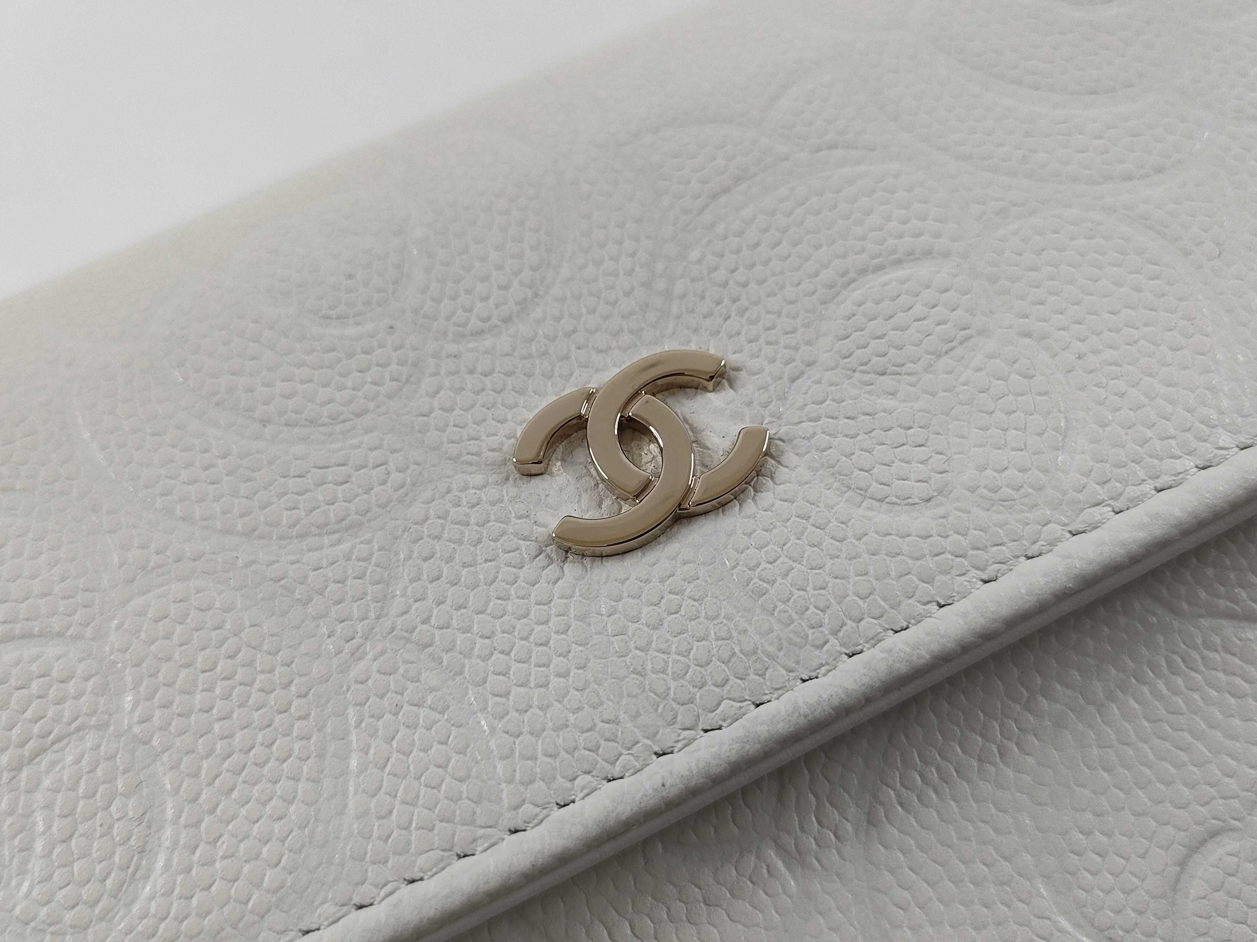 Cambon Long Wallet, White — view 8