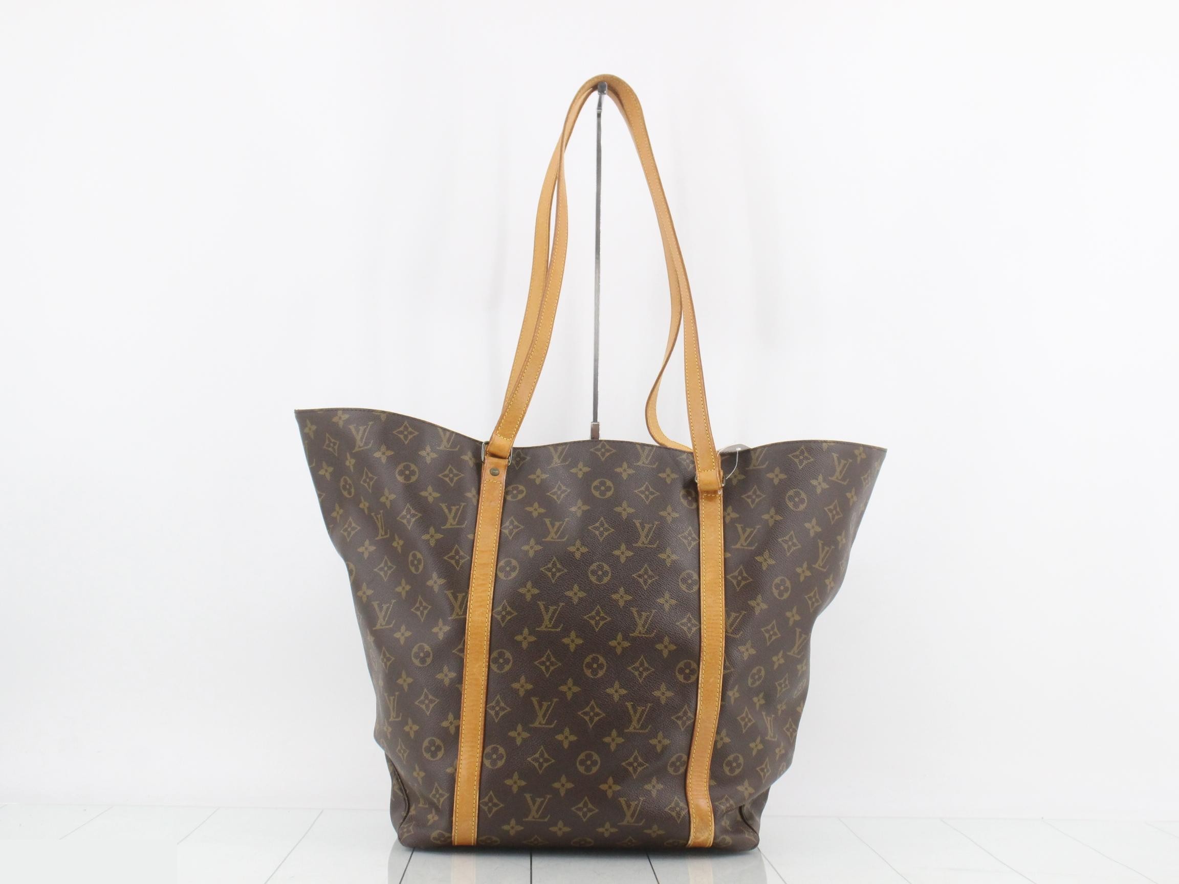 Shopping bag with pouch — view 2