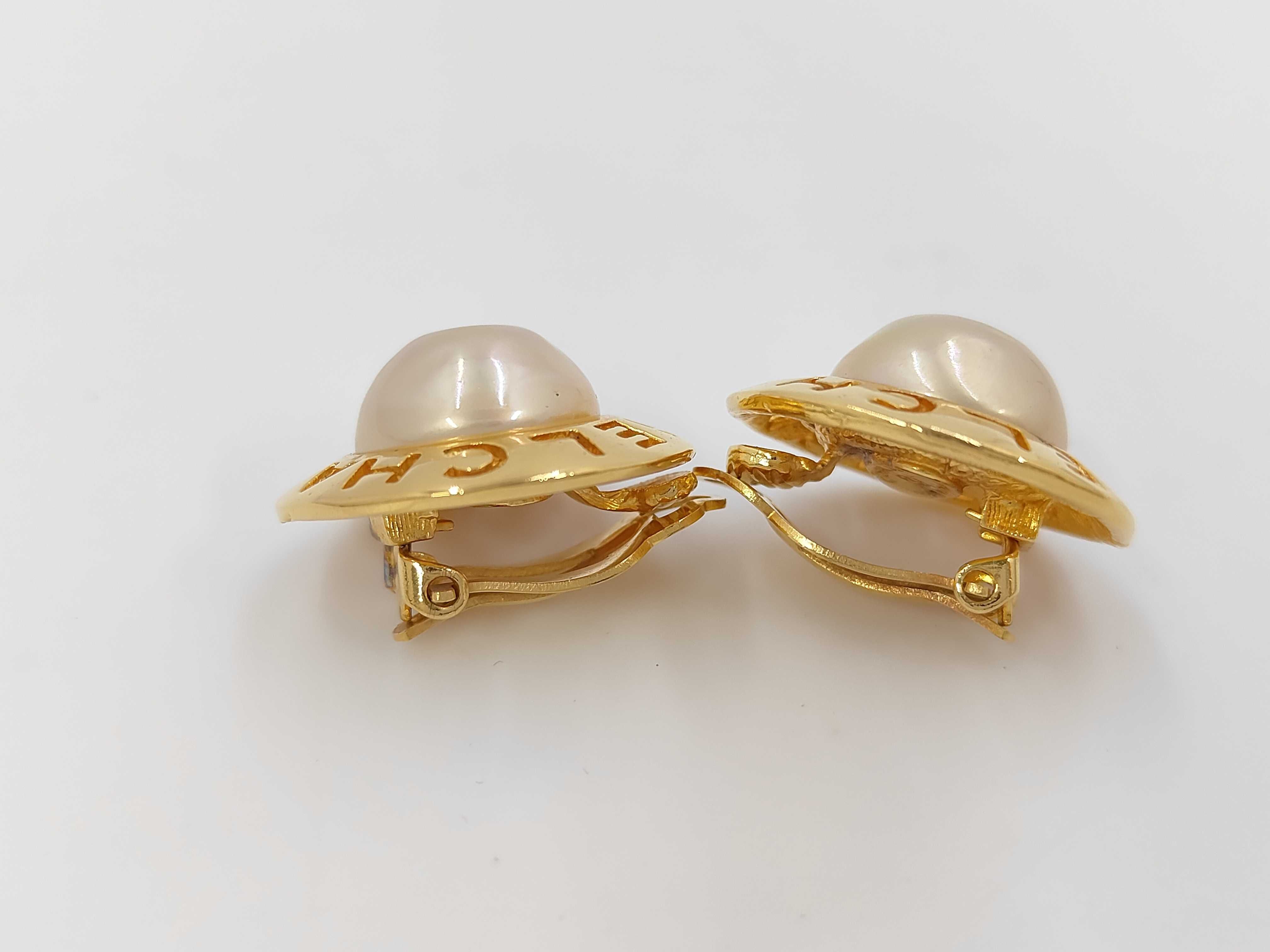 earrings — view 3