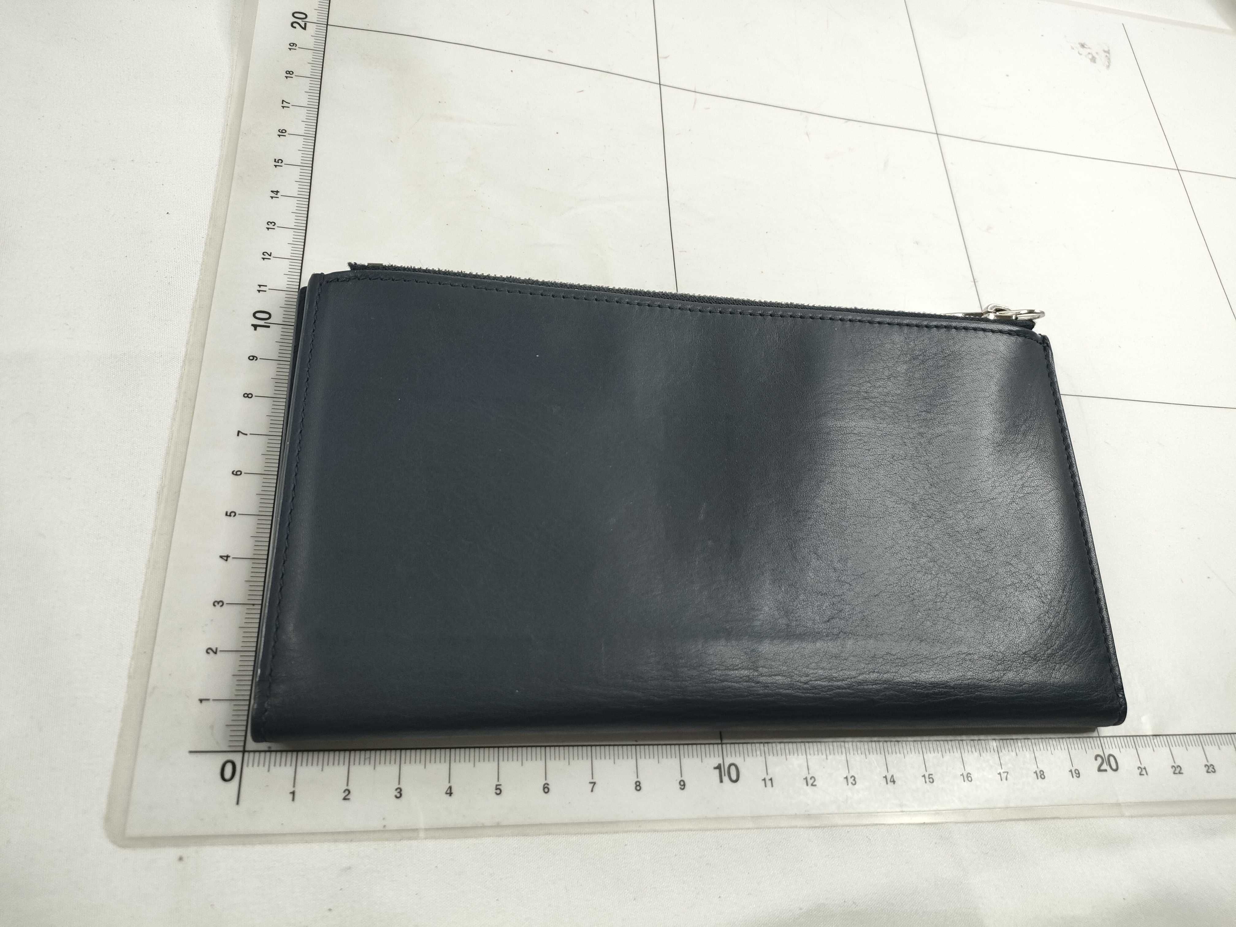 【/Louis Vuitton】 M61251 V-line E-zip long wallet — view 2