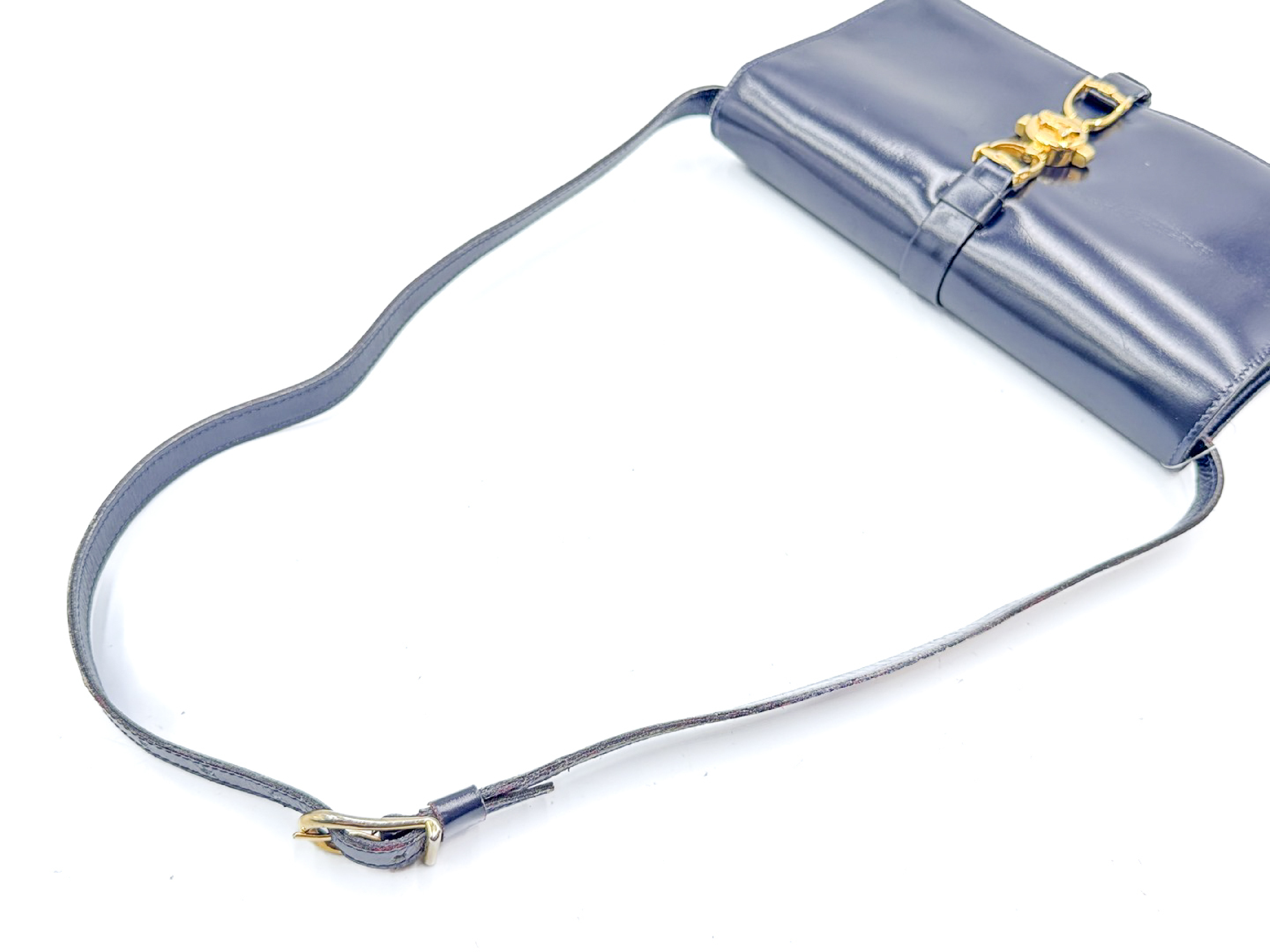 carriage hardware, gold hardware, calf leather, black, vintage shoulder bag — view 2