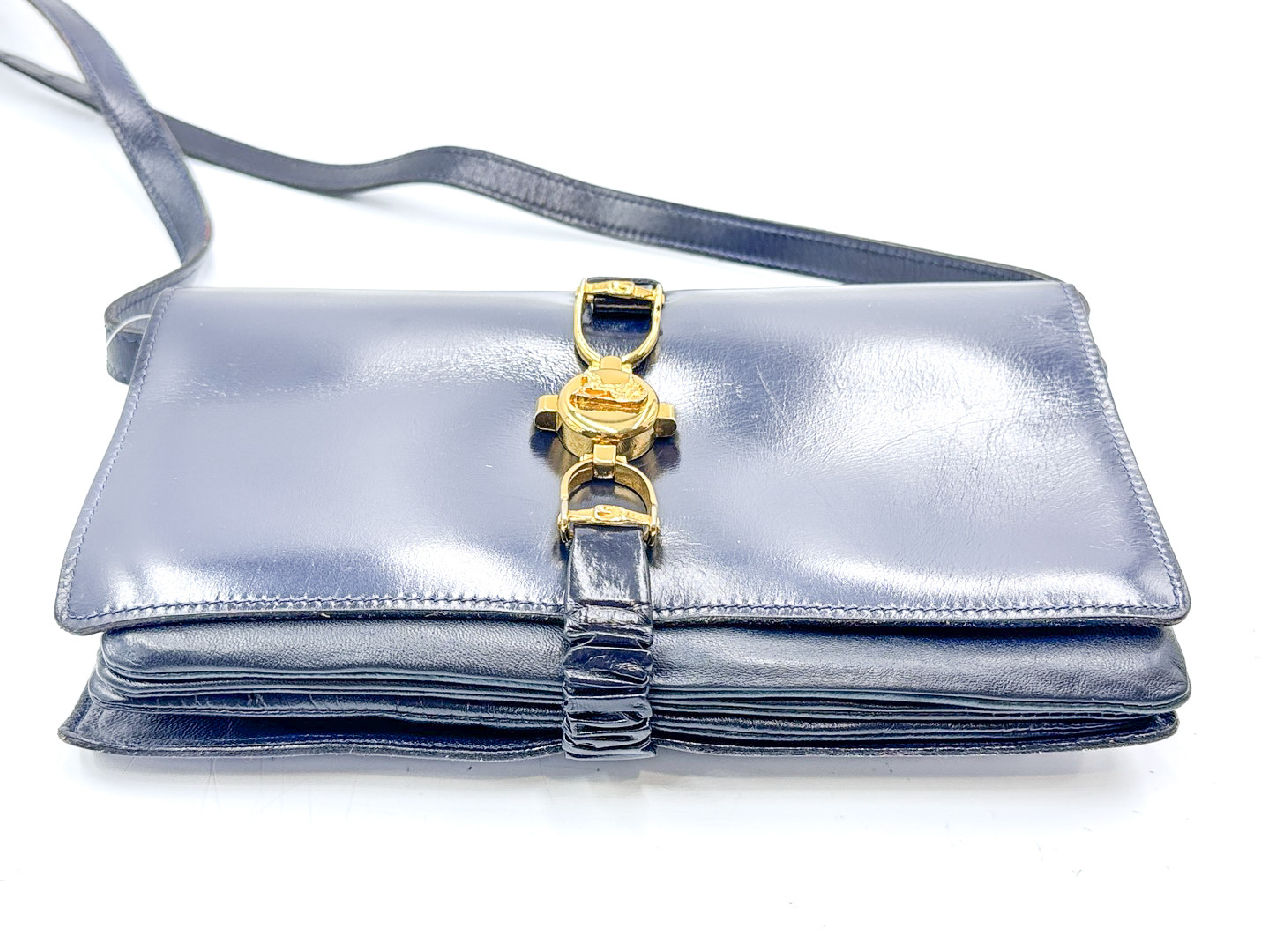 carriage hardware, gold hardware, calf leather, black, vintage shoulder bag — view 7