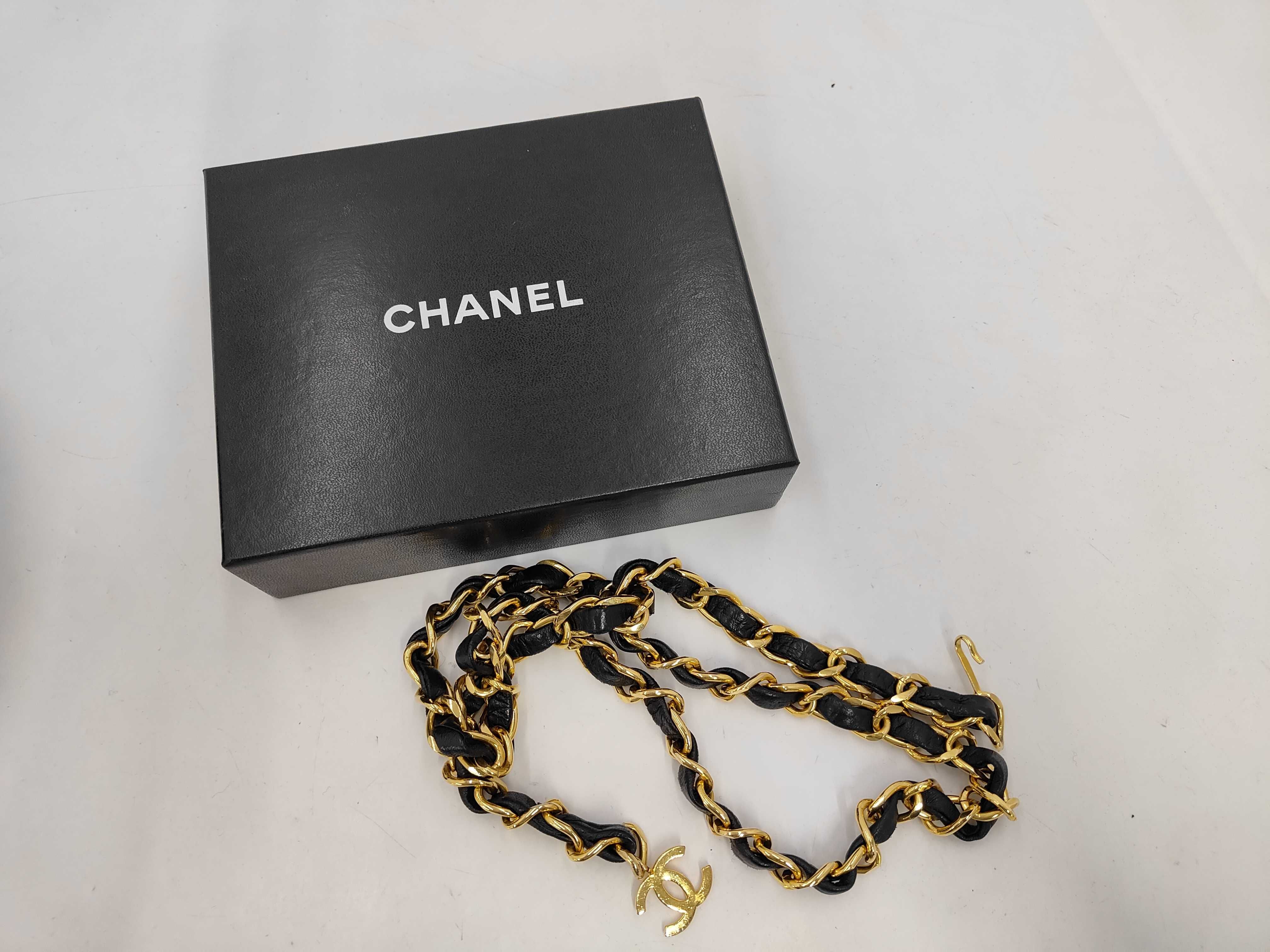 Lambskin Mini Matelassé Chain Belt Bag Charm, Black Waist Bag — view 11