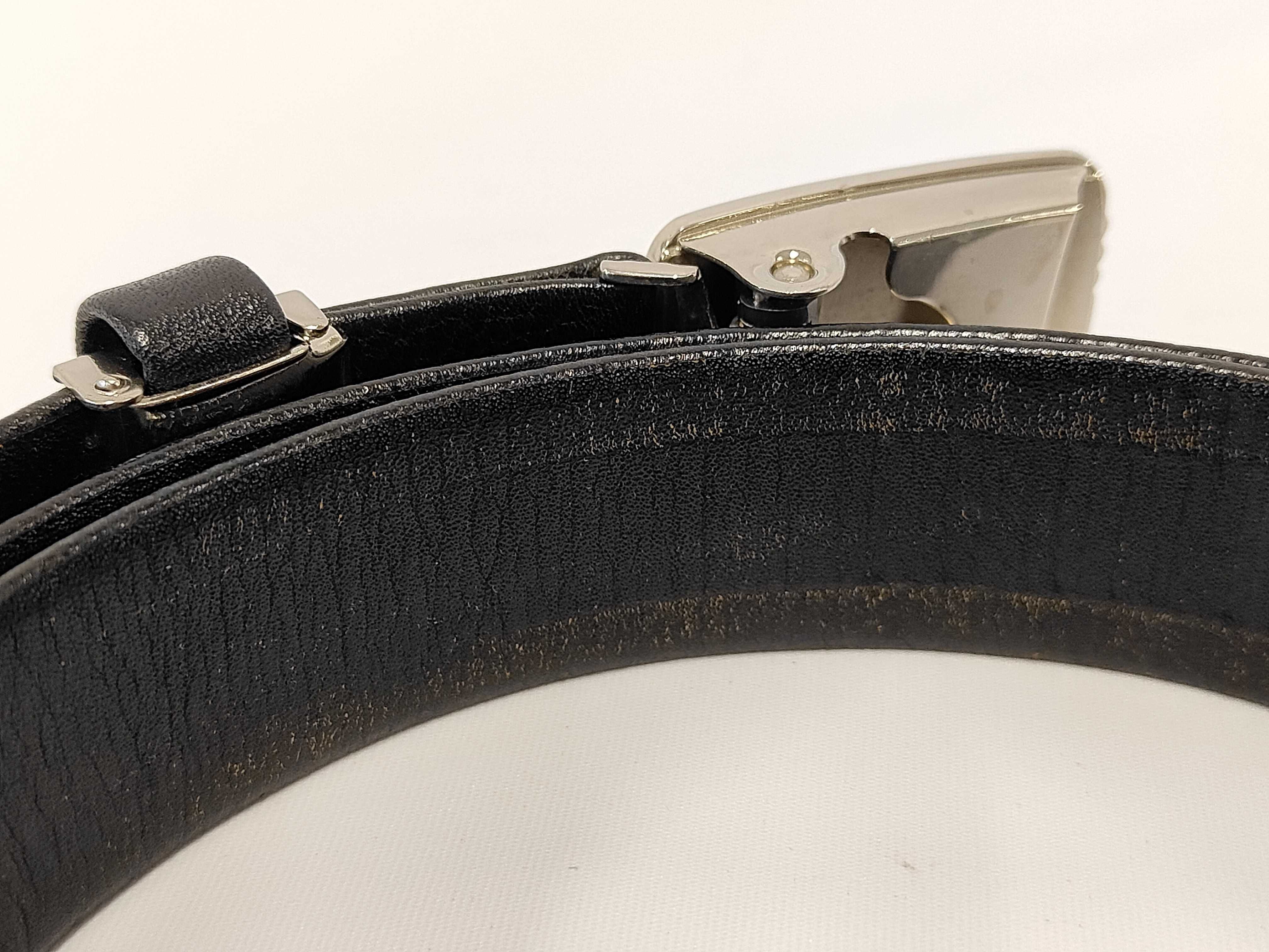 Christian Monsieur CD logo leather belt, black belt. — view 7