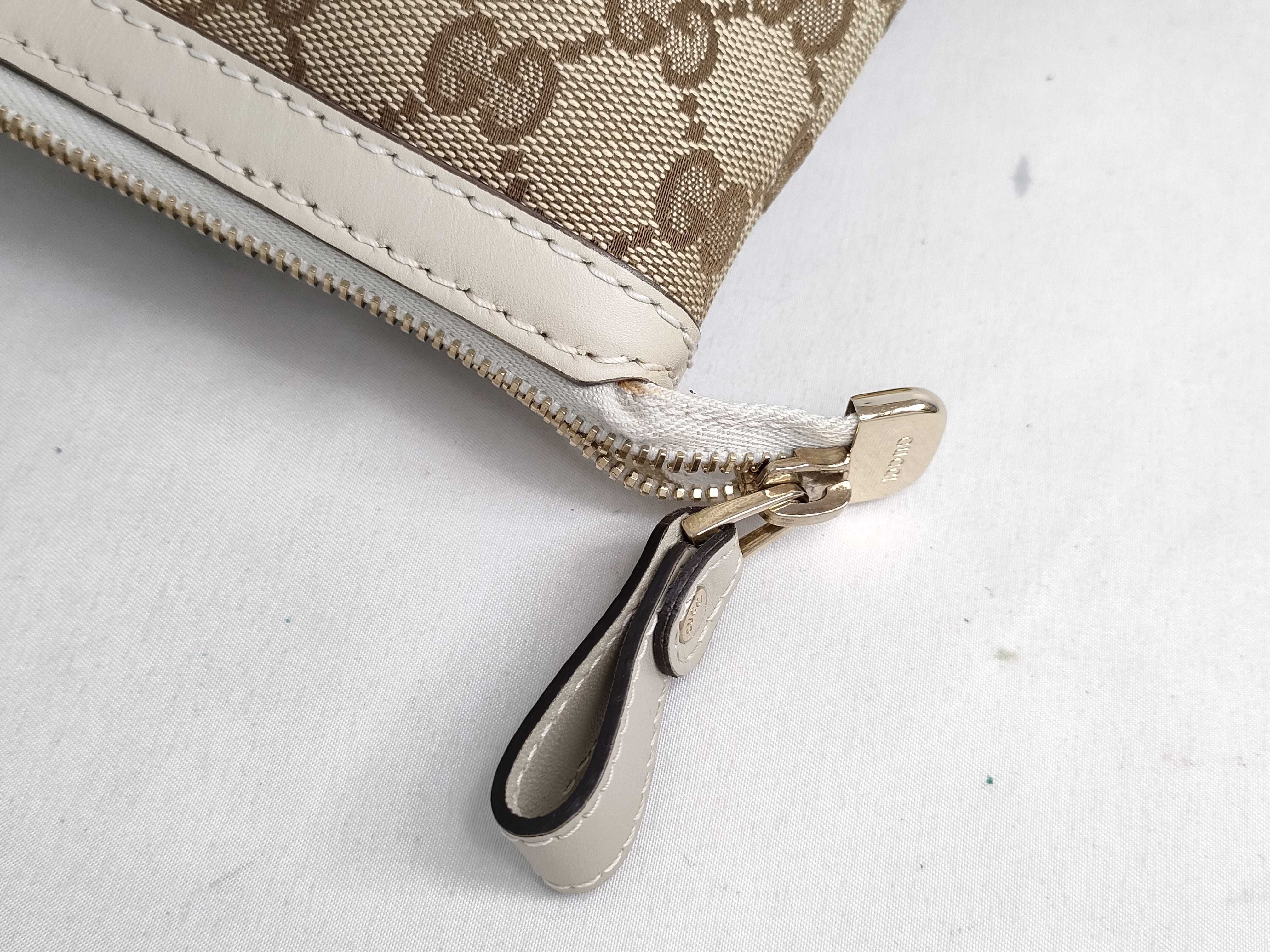GG Canvas Gucci Lovely Handbag — view 14