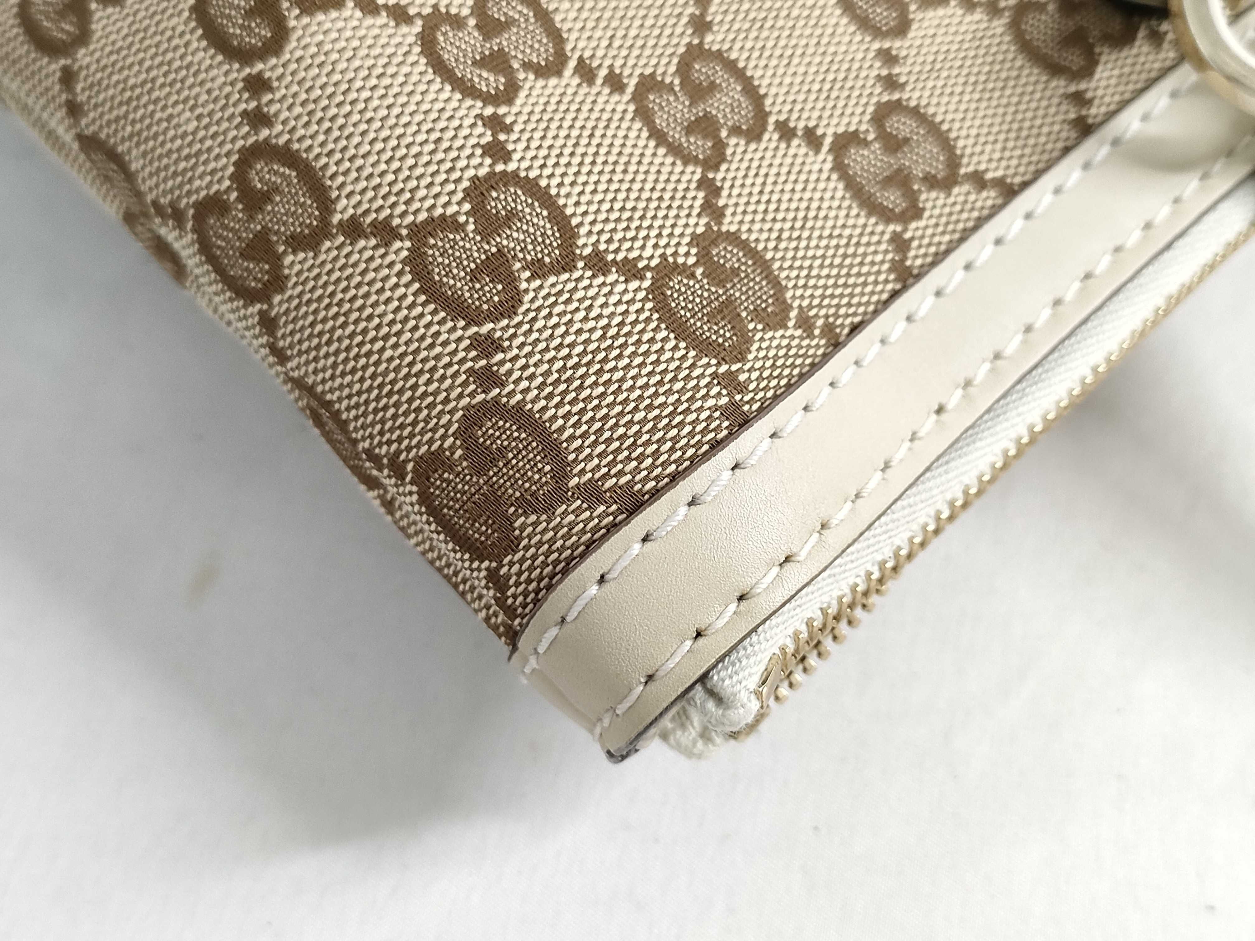 GG Canvas Gucci Lovely Handbag — view 15