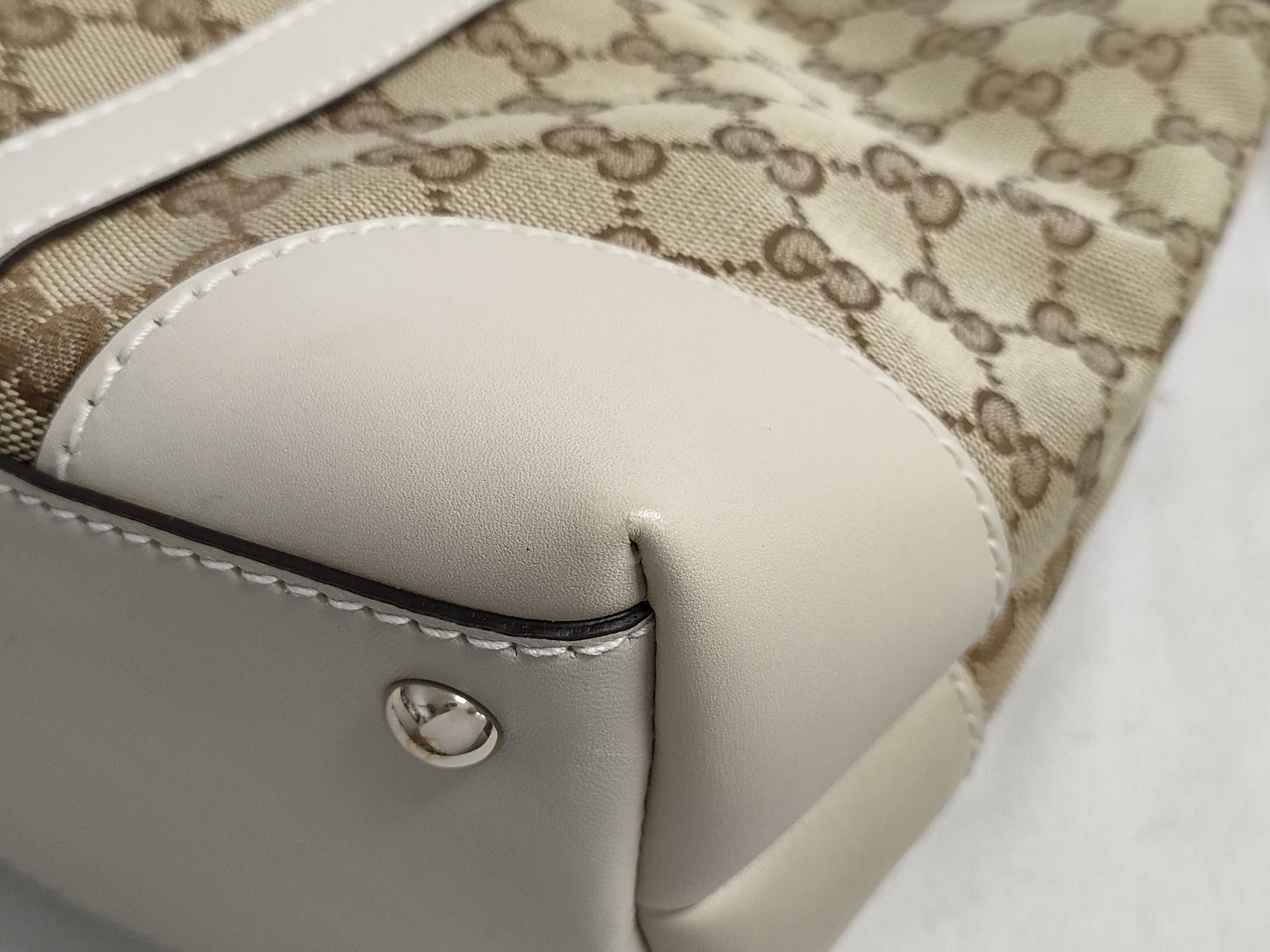 GG Canvas Gucci Lovely Handbag — view 6