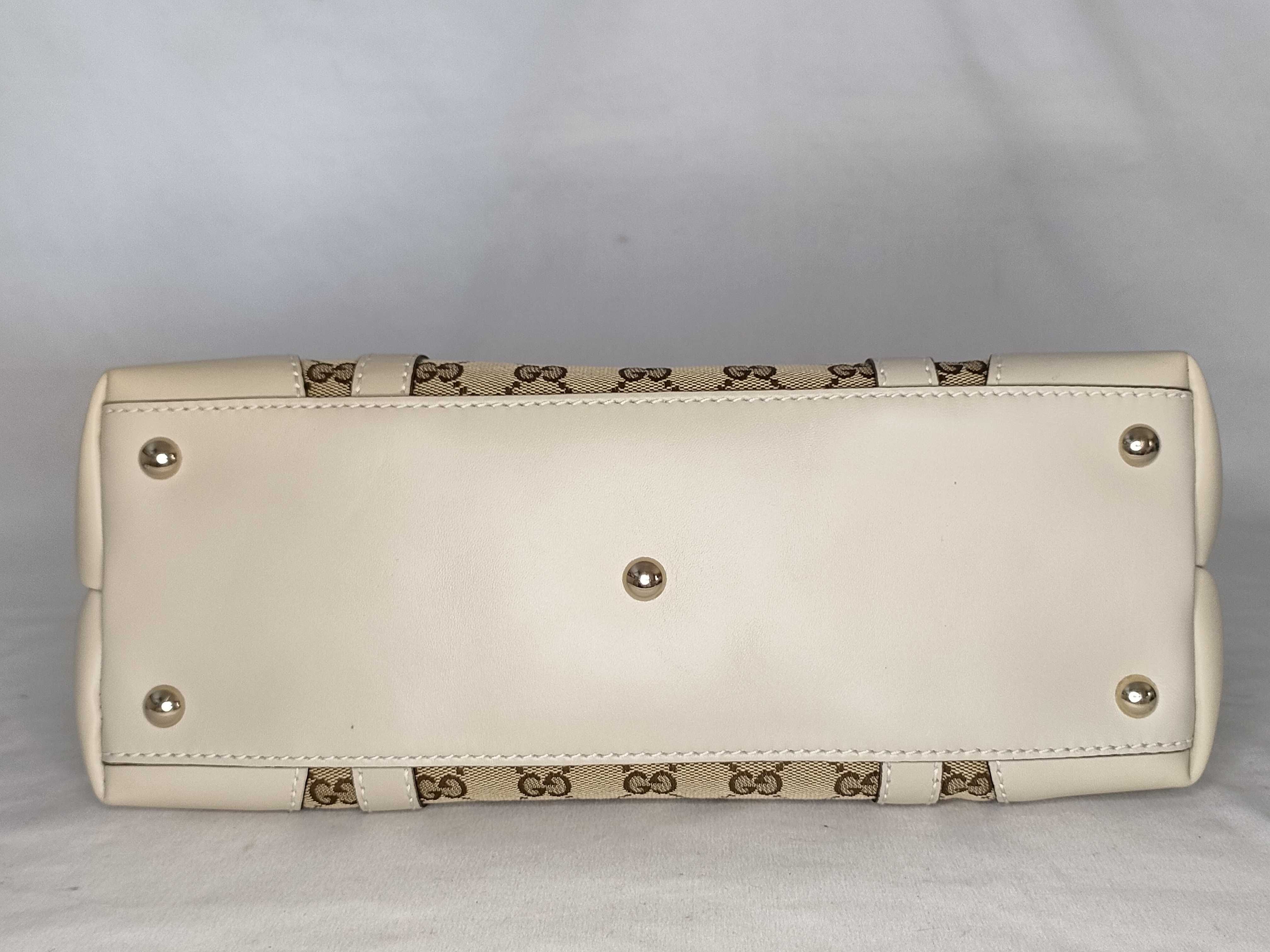 GG Canvas Gucci Lovely Handbag — view 7