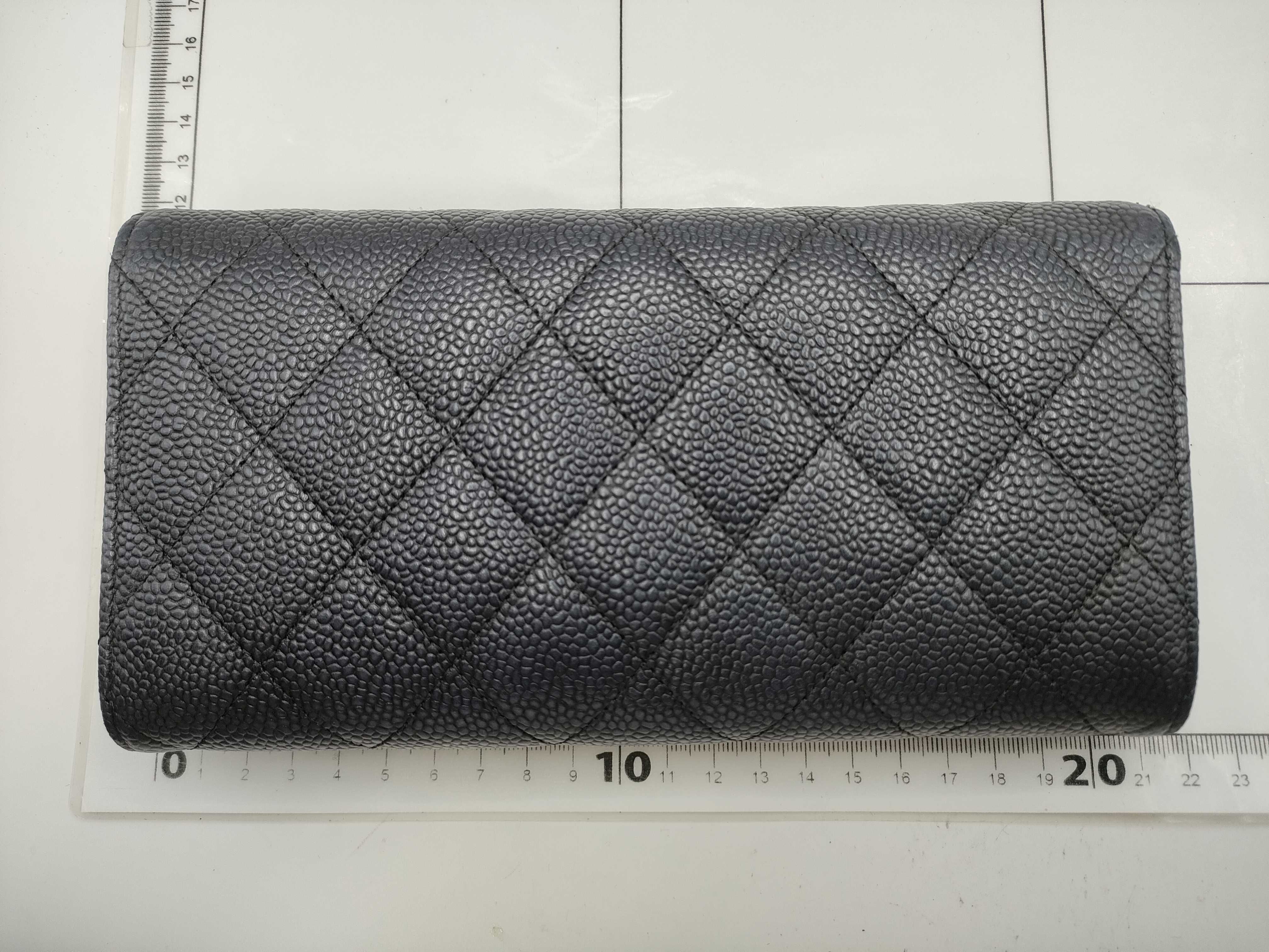 Caviar Skin Coco Mark Matelassé Long Wallet — view 2