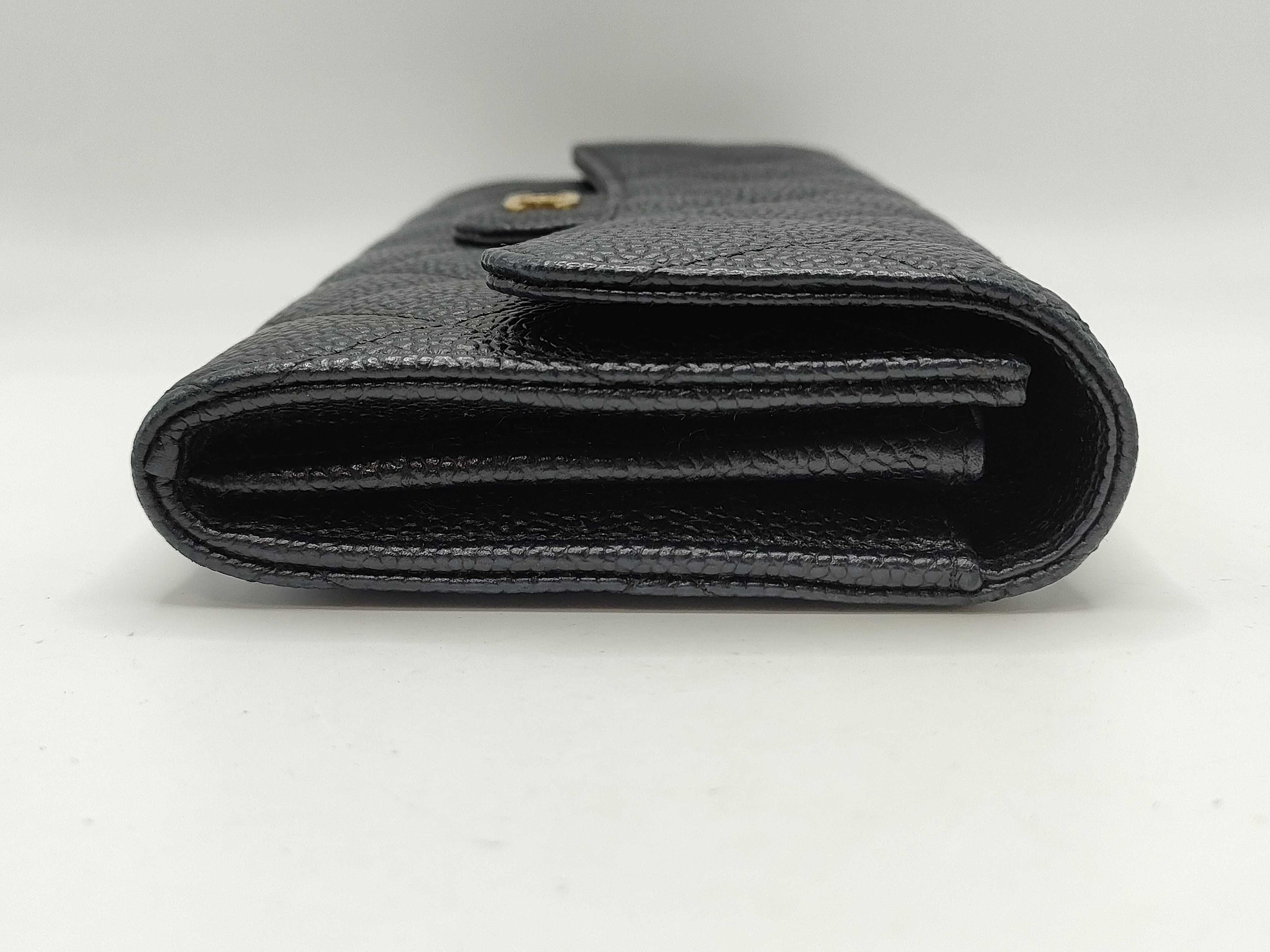 Caviar Skin Coco Mark Matelassé Long Wallet — view 4