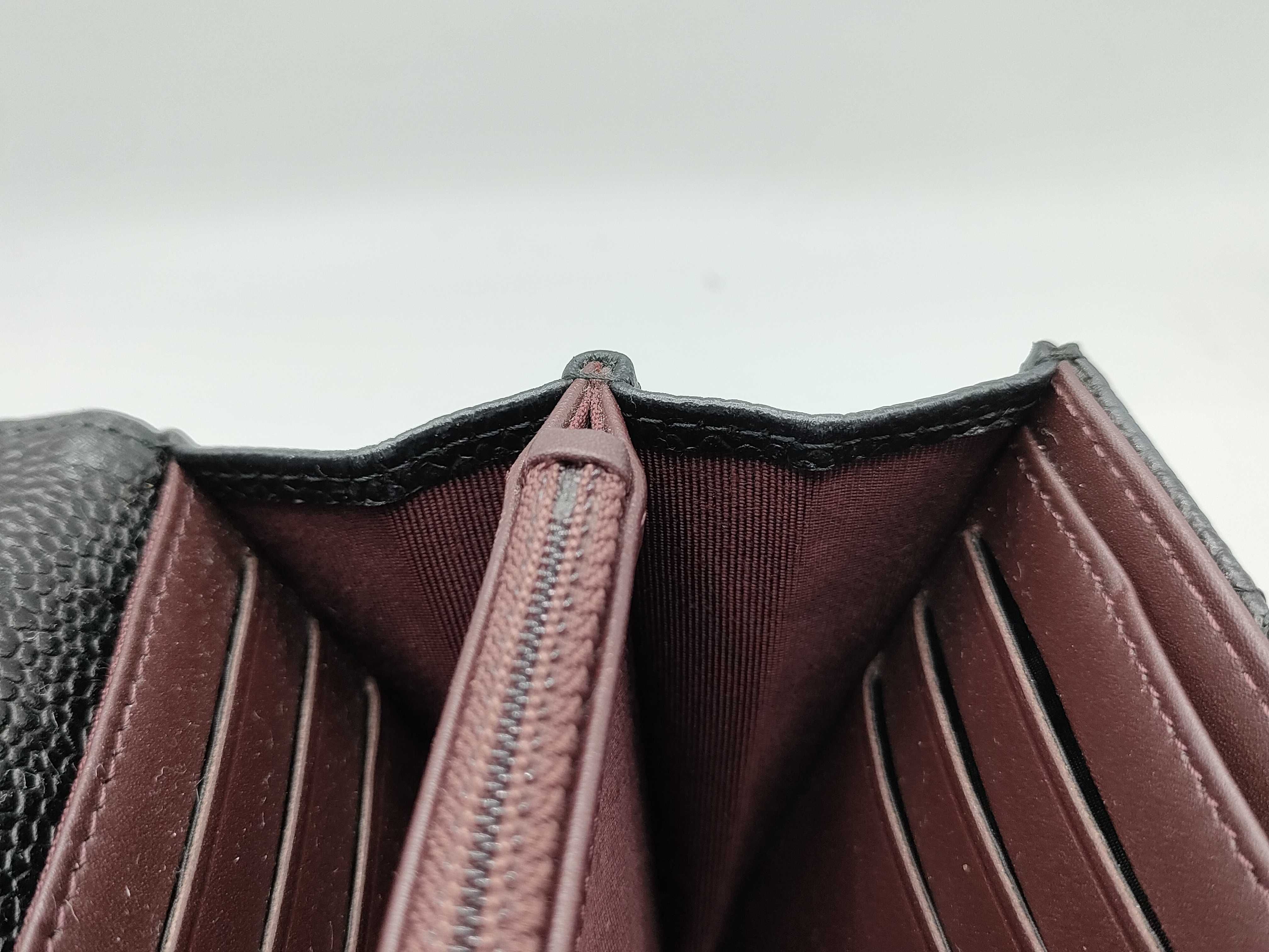 Caviar Skin Coco Mark Matelassé Long Wallet — view 10