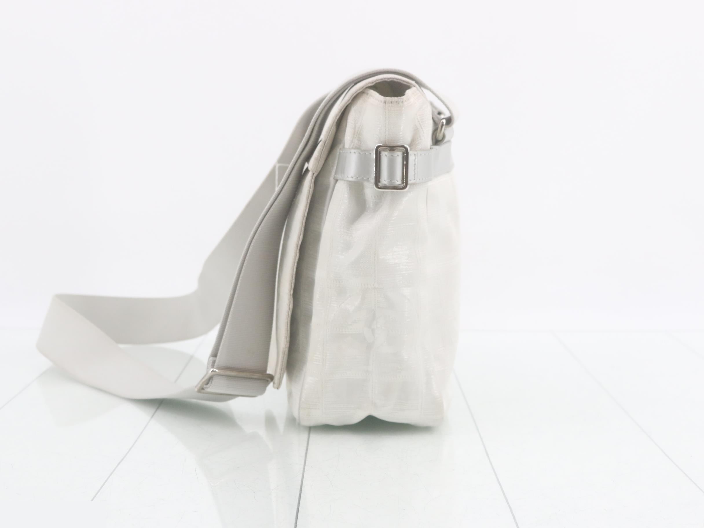 New Travel Shoulder Bag — view 3