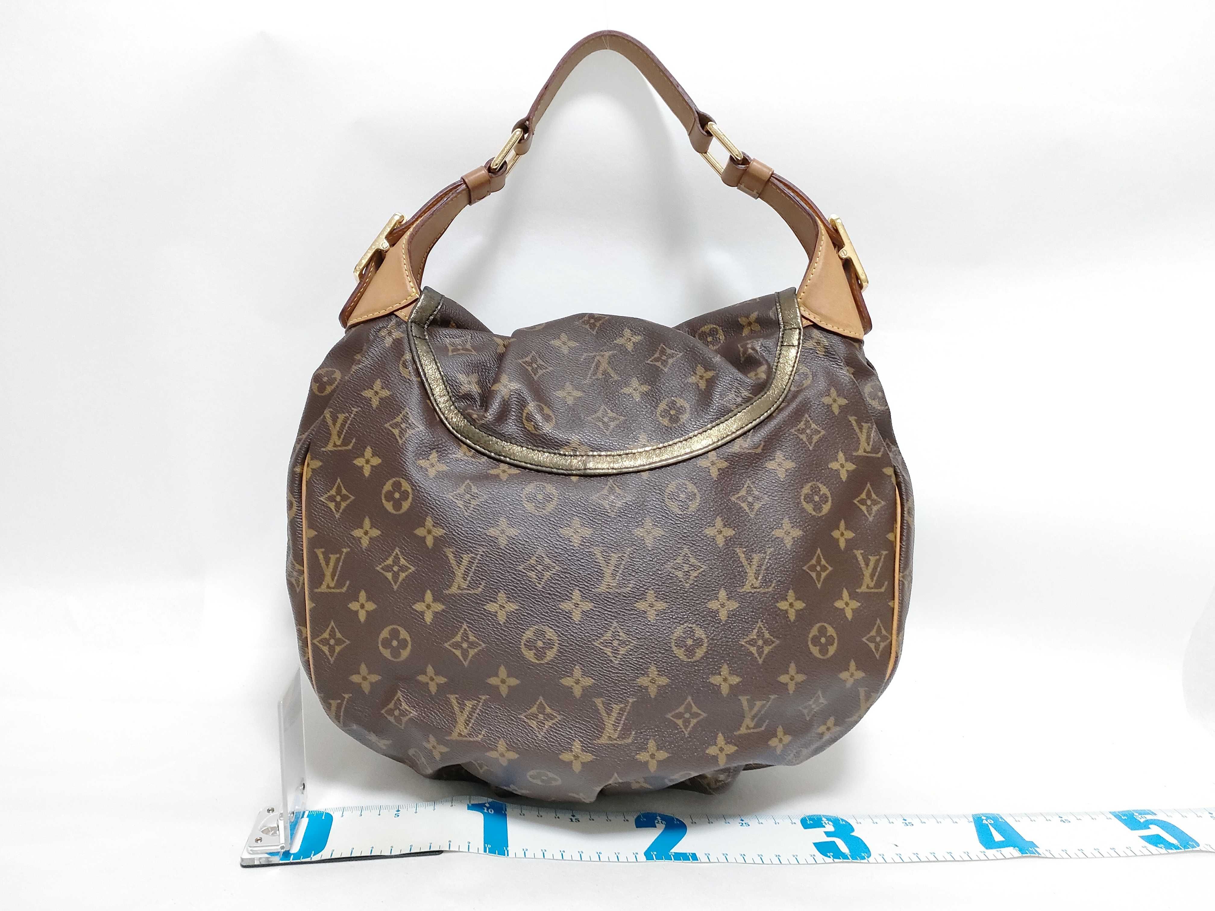 Monogram SG- Monogram Kalahari GM M97015 VI0089 Brown Shoulder Bag — view 2