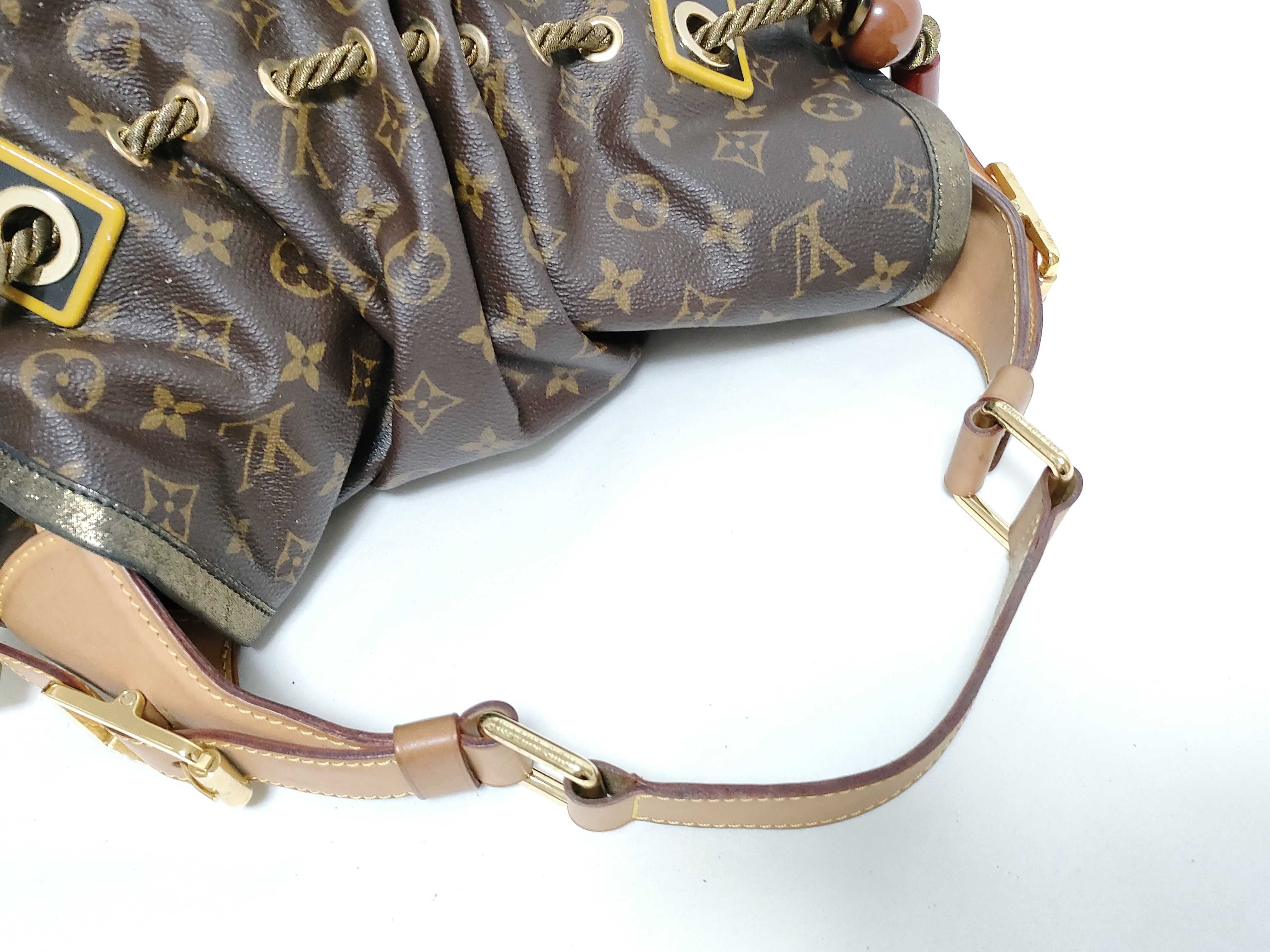 Monogram SG- Monogram Kalahari GM M97015 VI0089 Brown Shoulder Bag — view 3