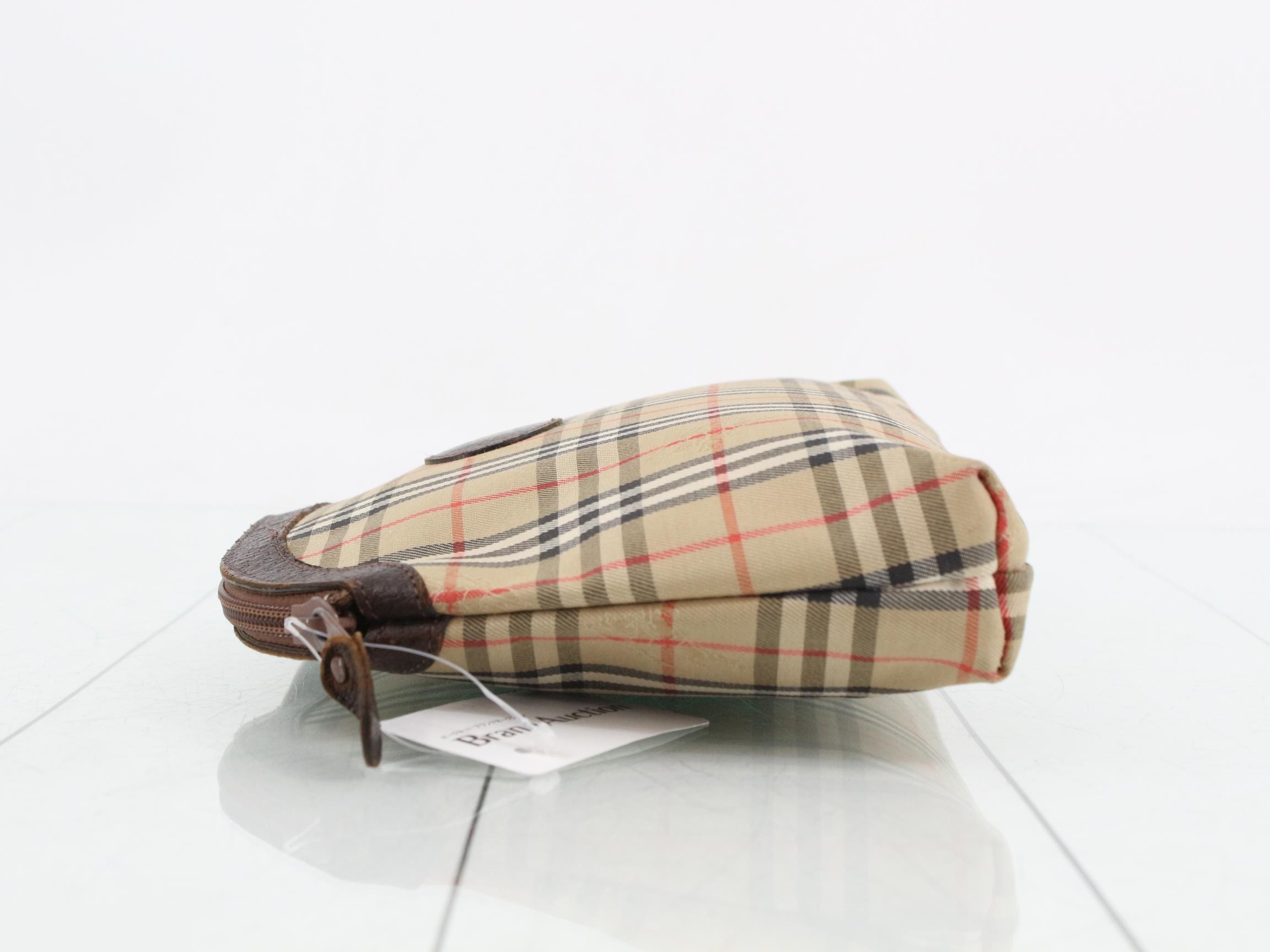 Nova Check pouch, Burberrys, brown — view 4