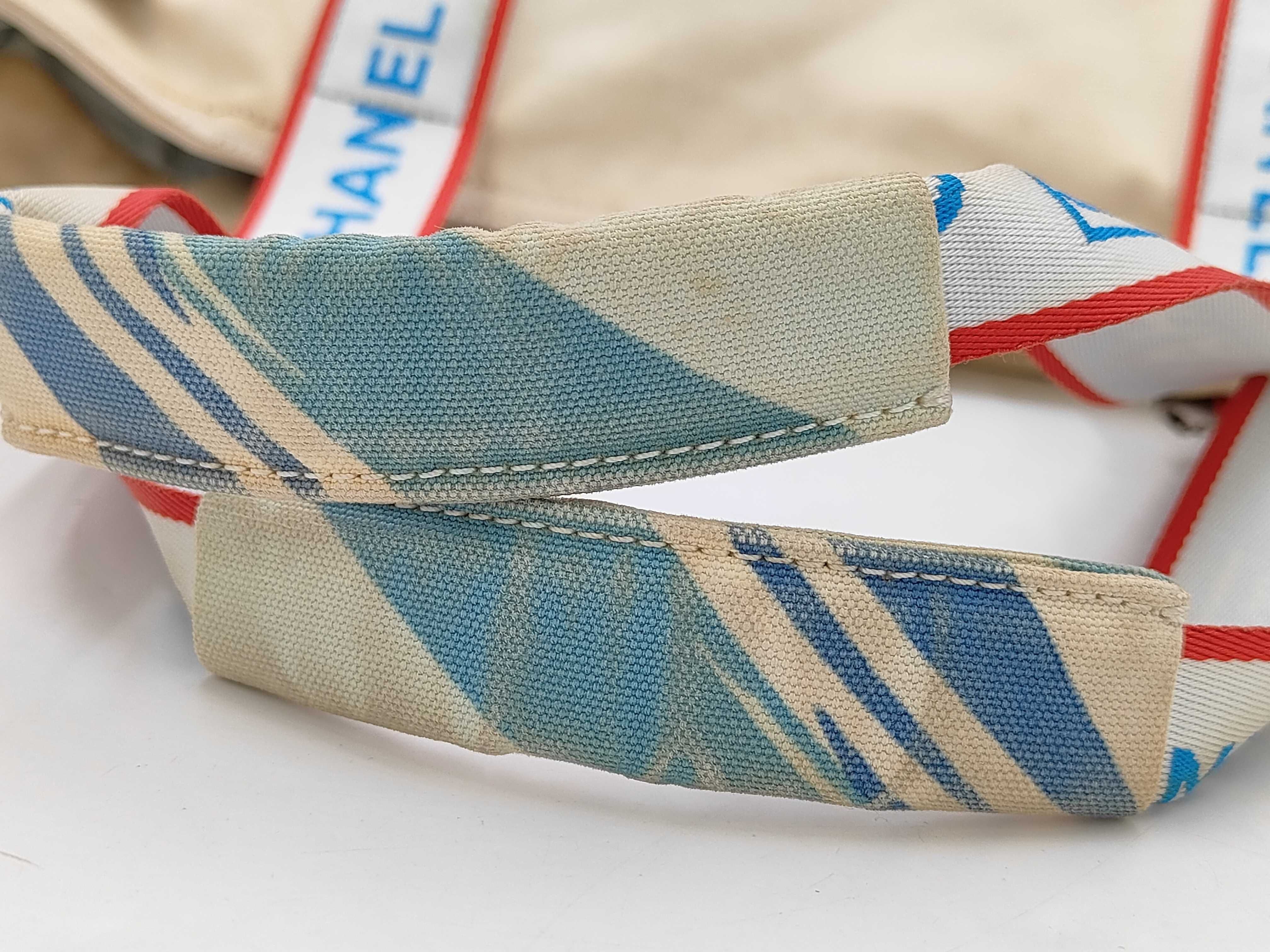 Surf Line Tote Bag — view 4