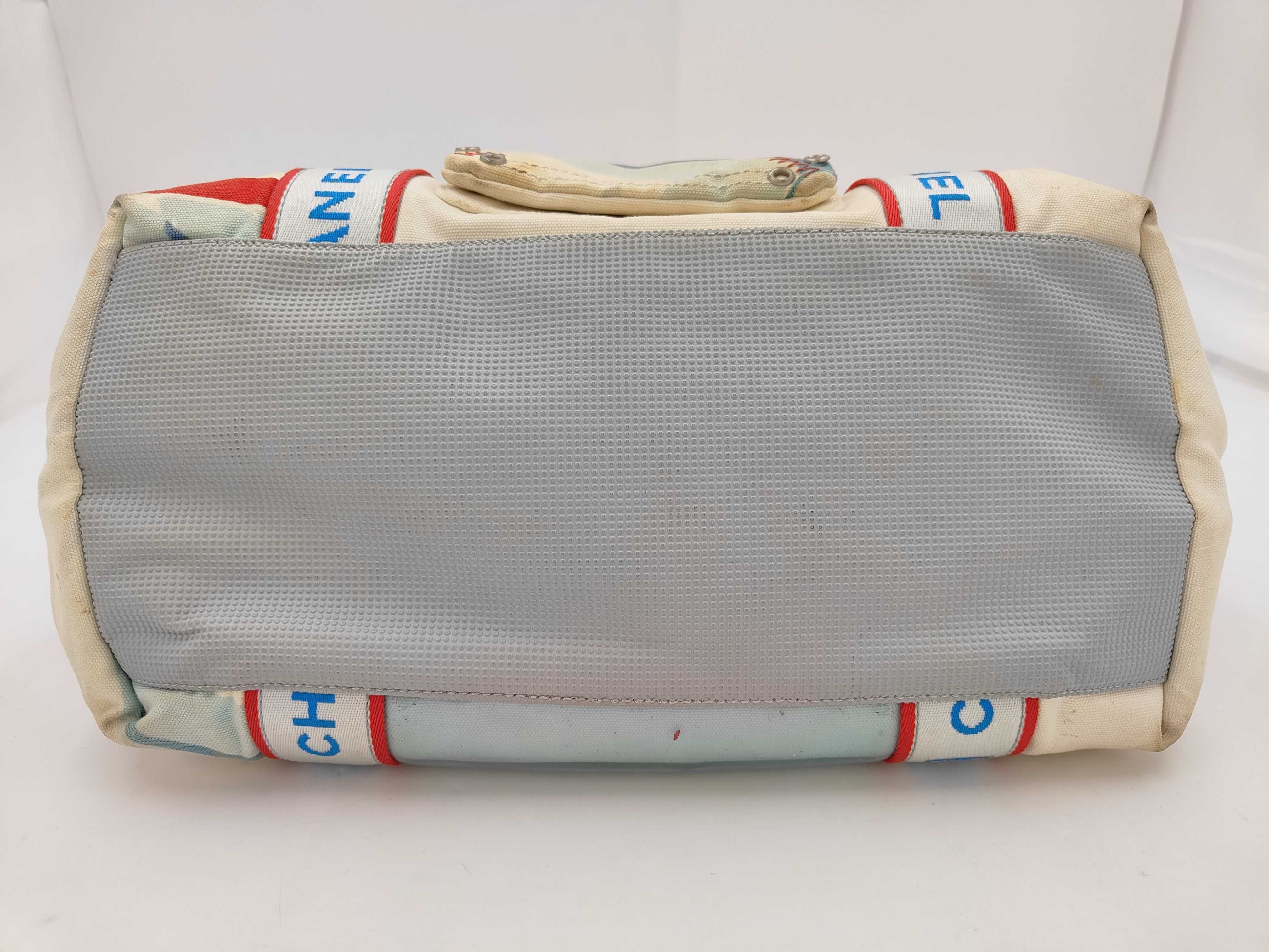 Surf Line Tote Bag — view 7