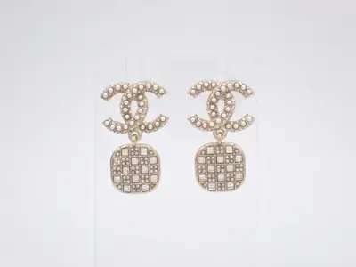 earrings, A21A, Coco Mark, stone, pearl, 3cm height, gold.