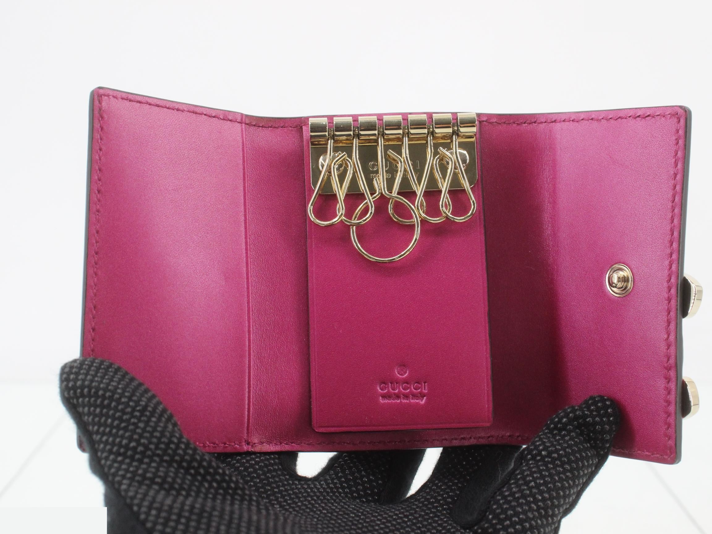 Microguccissima (bag) and key case, enamel, ribbon, pink — view 4