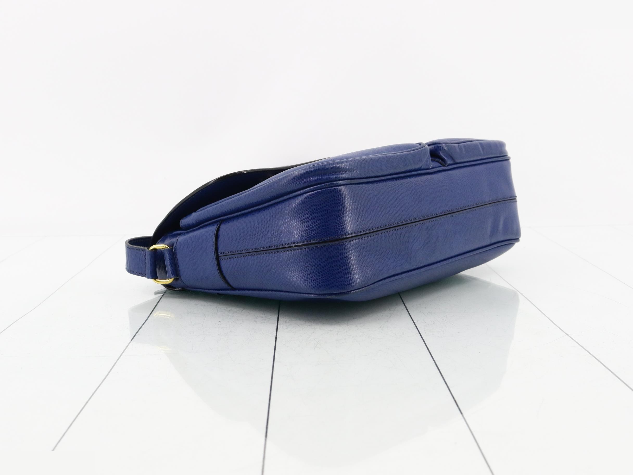 Circle logo, one handle, crossbody, 2-way leather bag/blue, GP hardware. — view 5