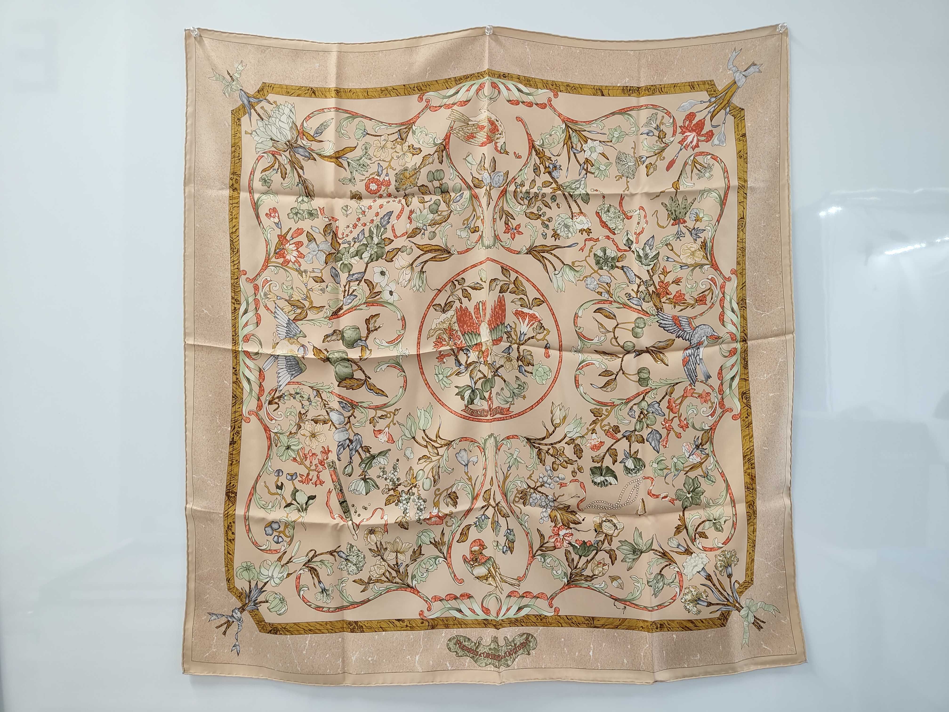 scarf carré and other accessories