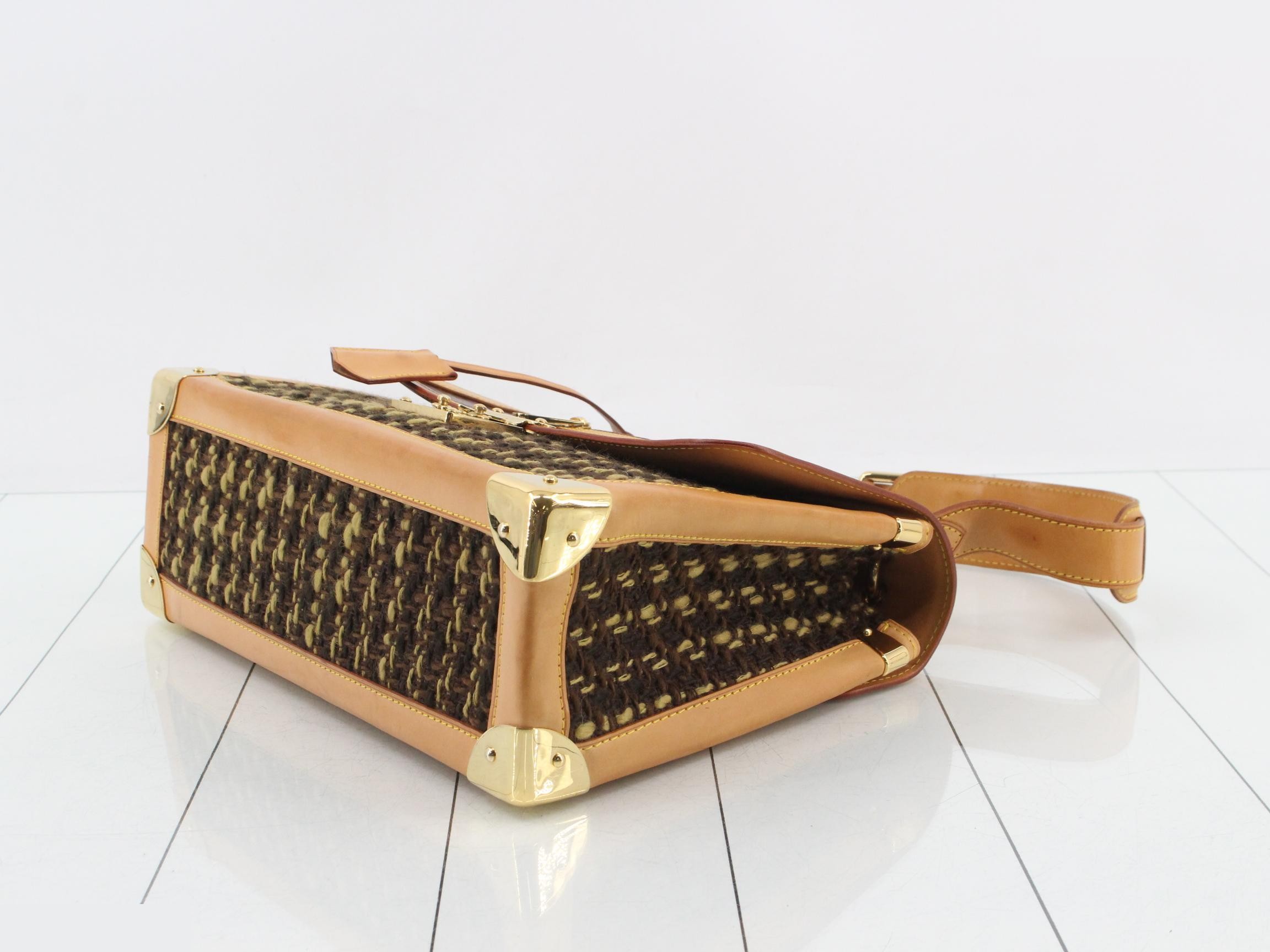 Tweedy Zip Shoulder Bag — view 6