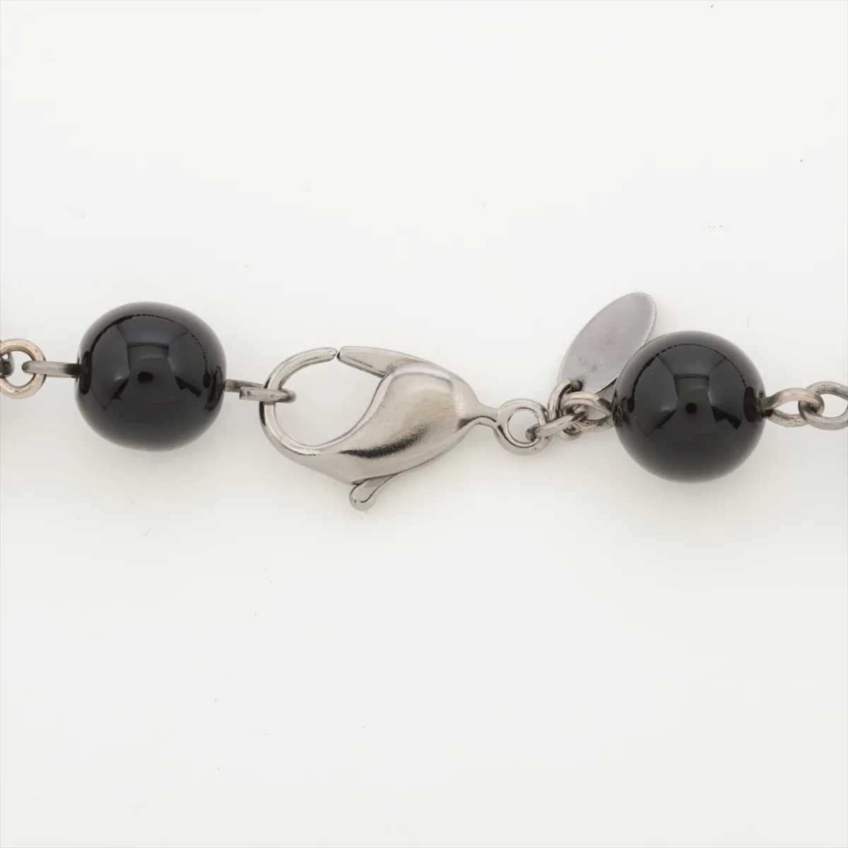 Cocomark A11V Necklace Metal x Fake Pearl Black x Silver — view 4