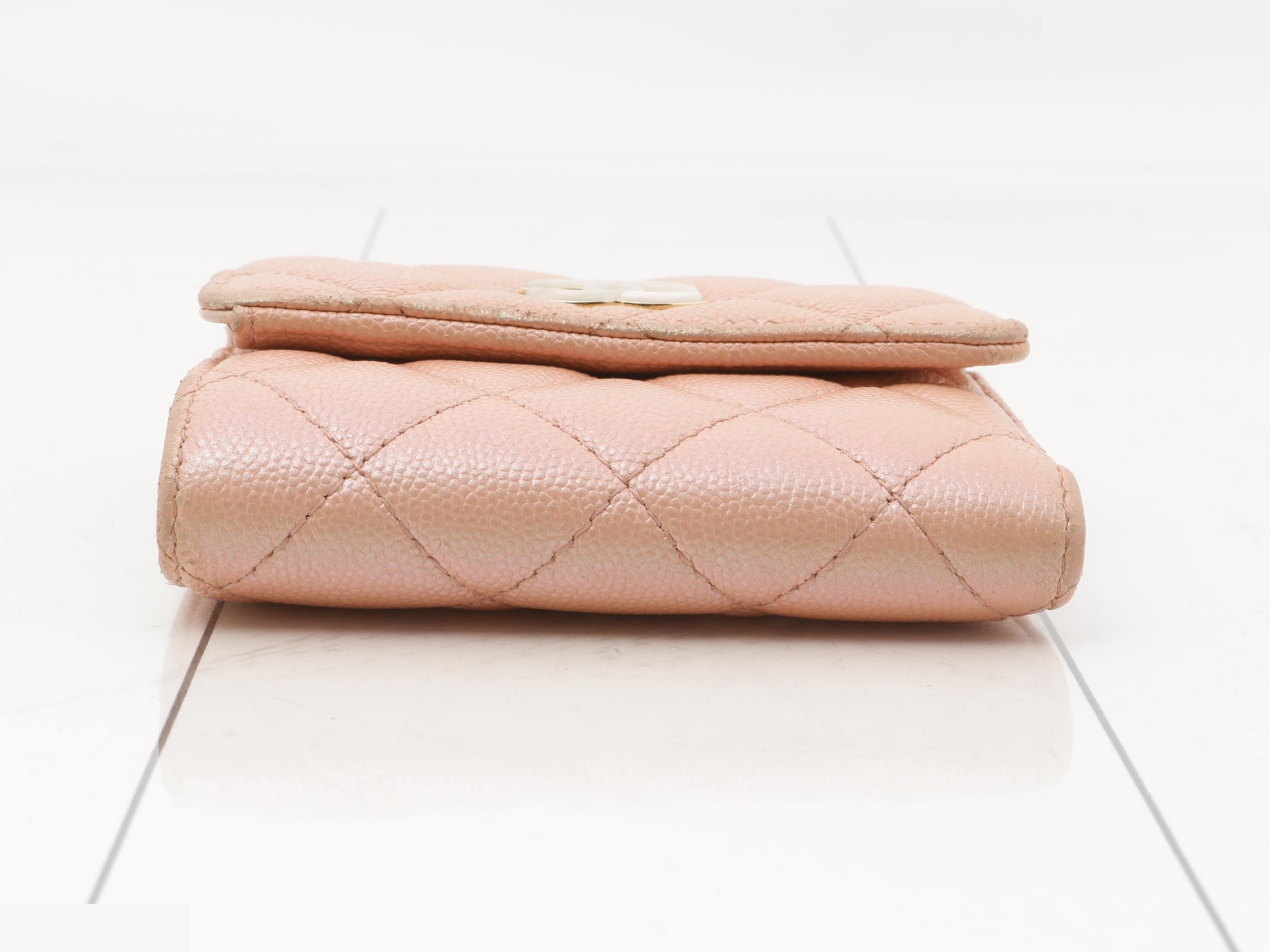 Matelassé Coco Mark Caviar Skin Tri-fold Wallet — view 3