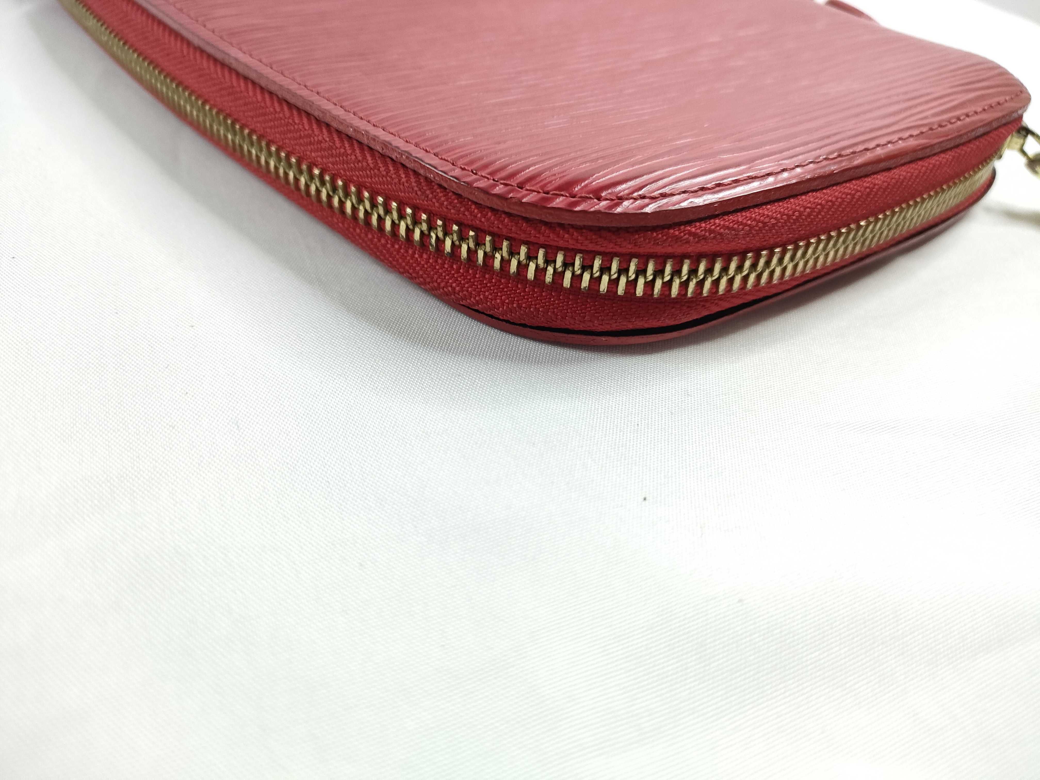 Epi Leather Round Zip Long Wallet (Red) — view 4