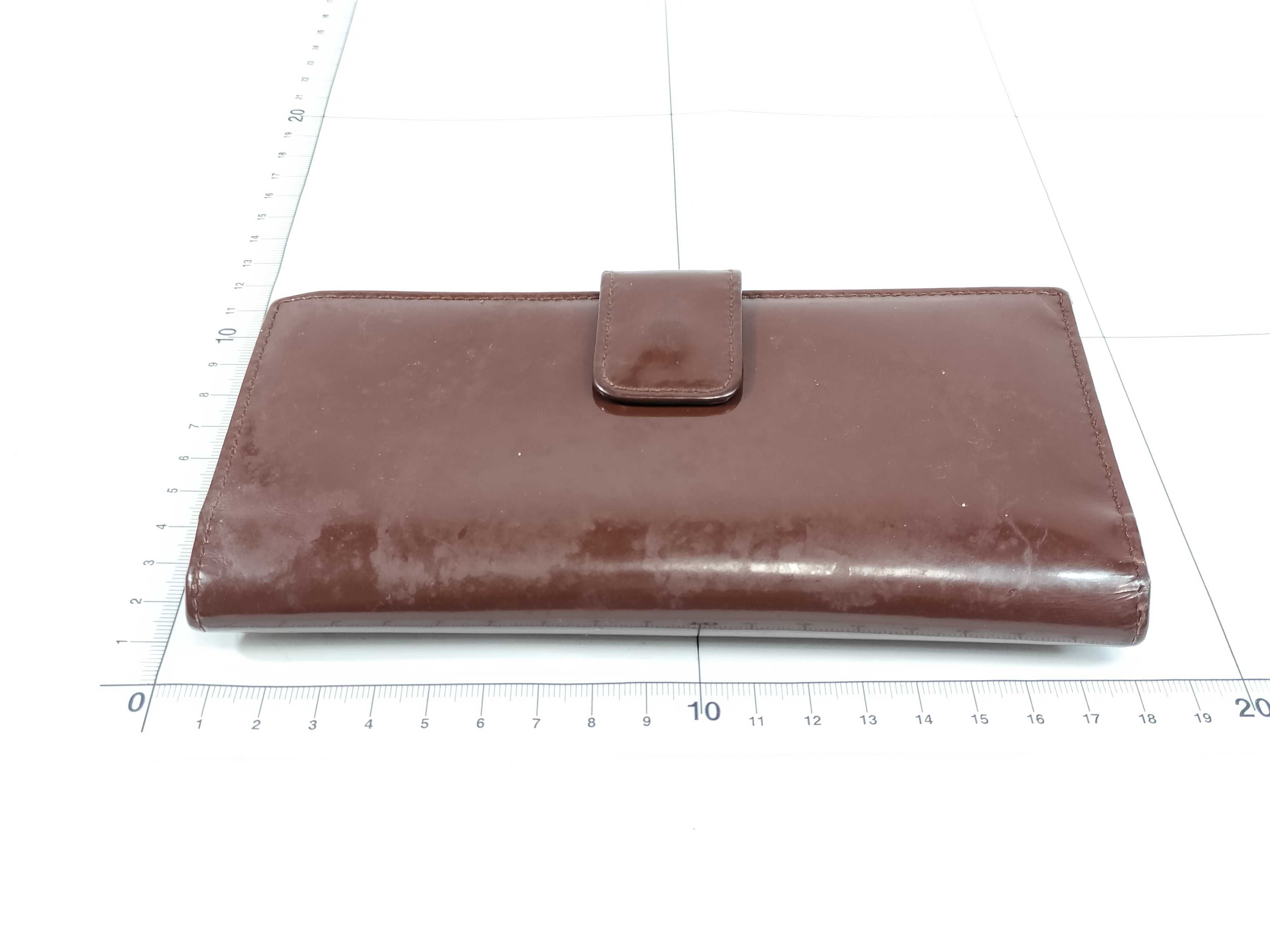 long wallet — view 2