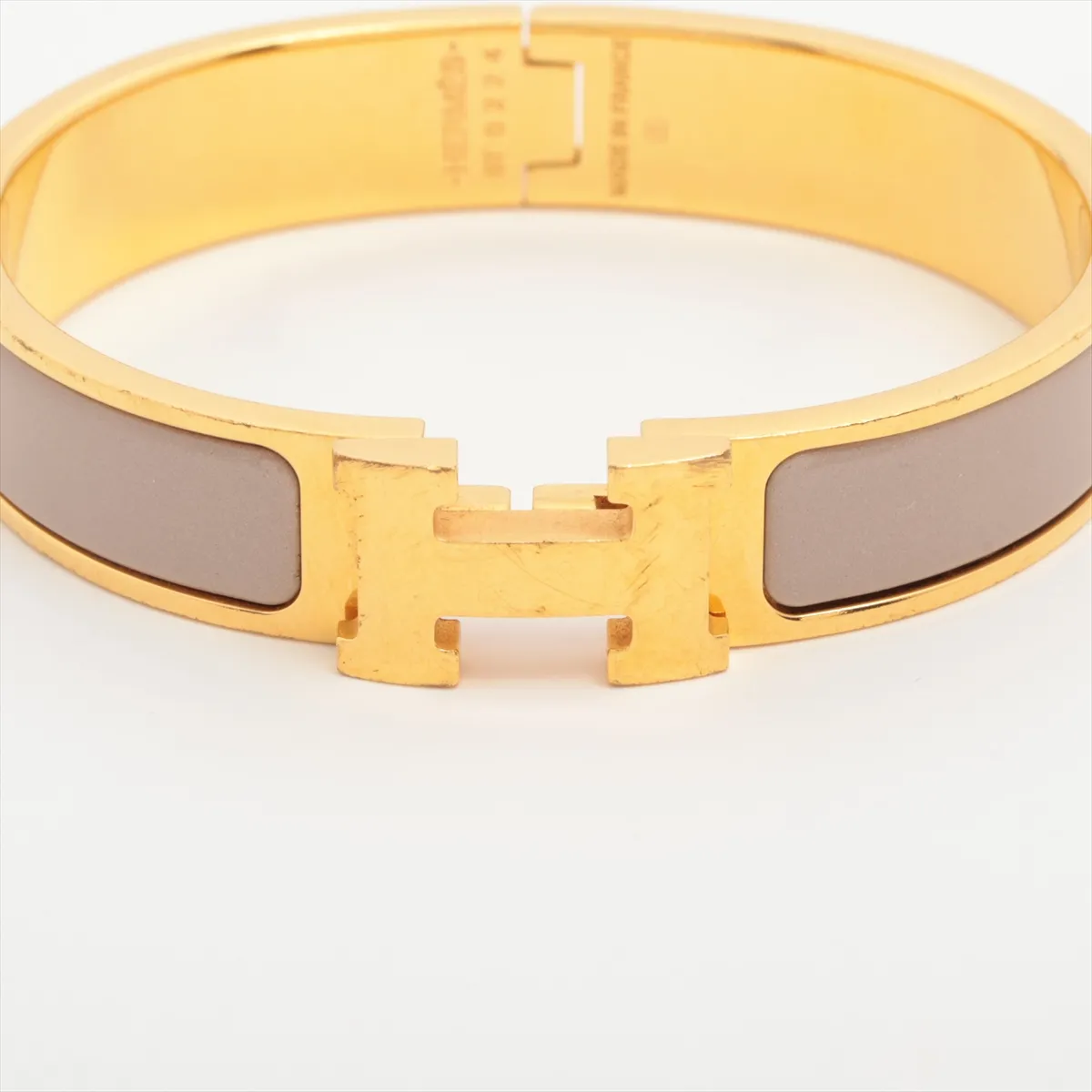Click H Fan ST0224 Bangle GP Gold x Marron Glacé. Shows — view 3