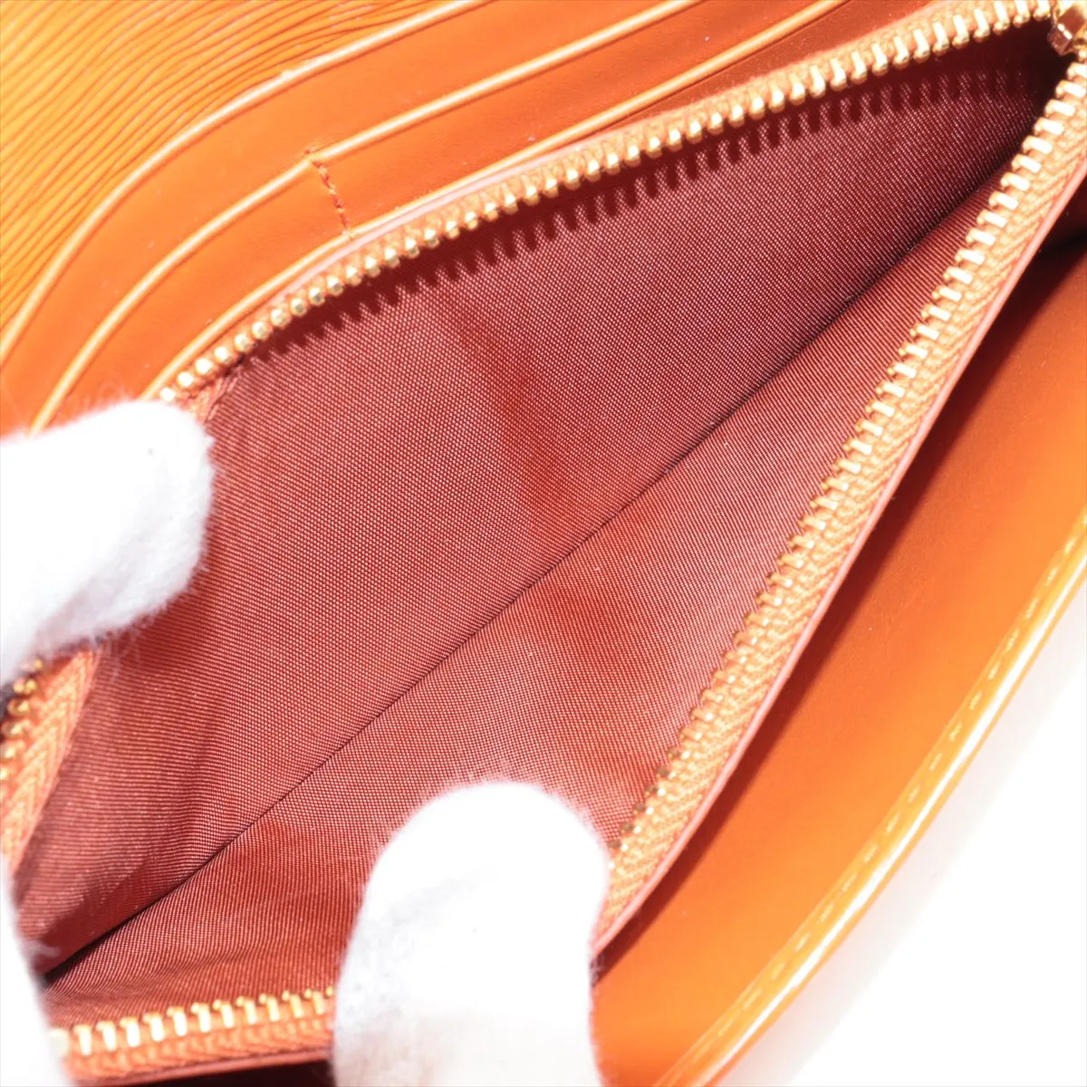 Vitello Move 1MH132 Leather Long Wallet Orange — view 11