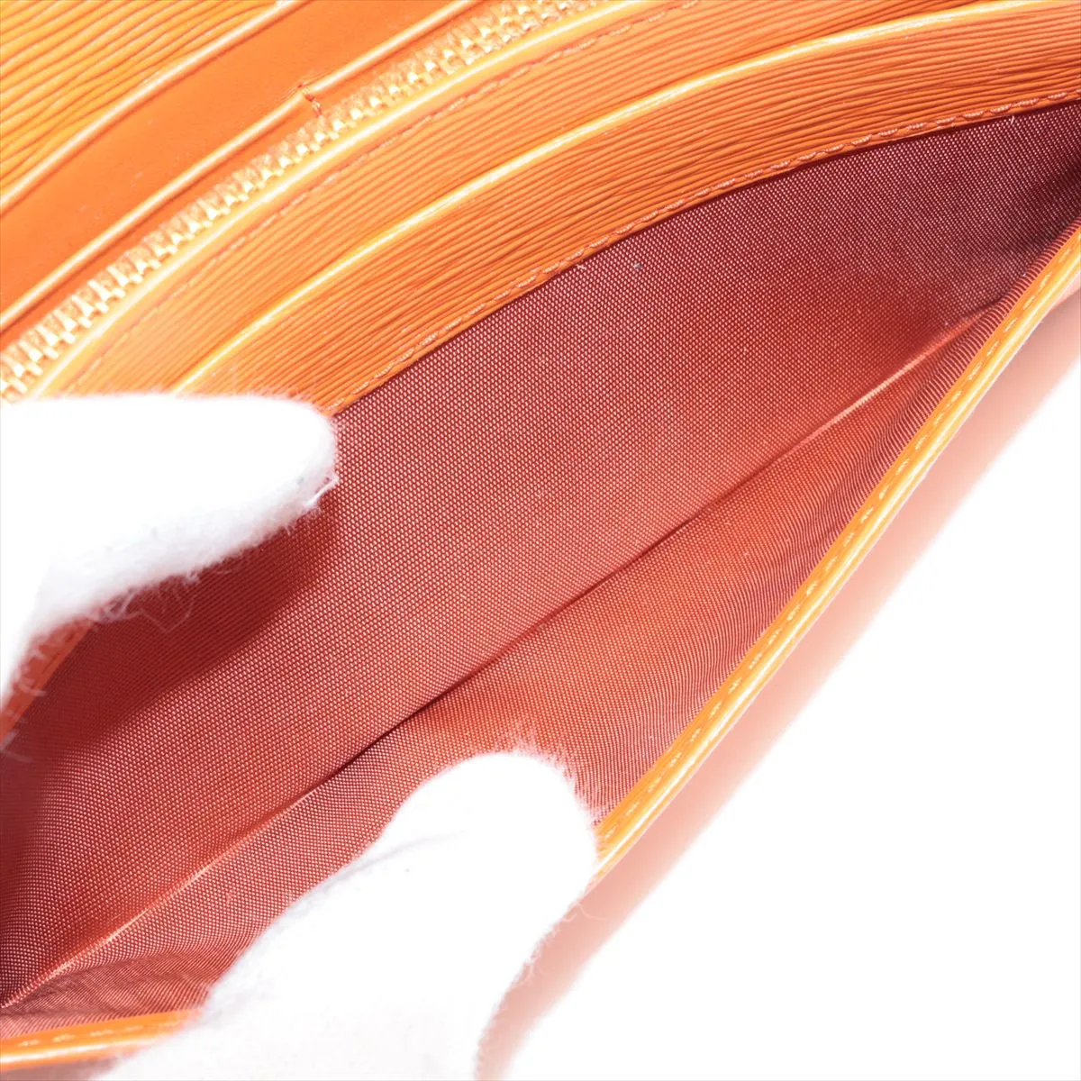 Vitello Move 1MH132 Leather Long Wallet Orange — view 10