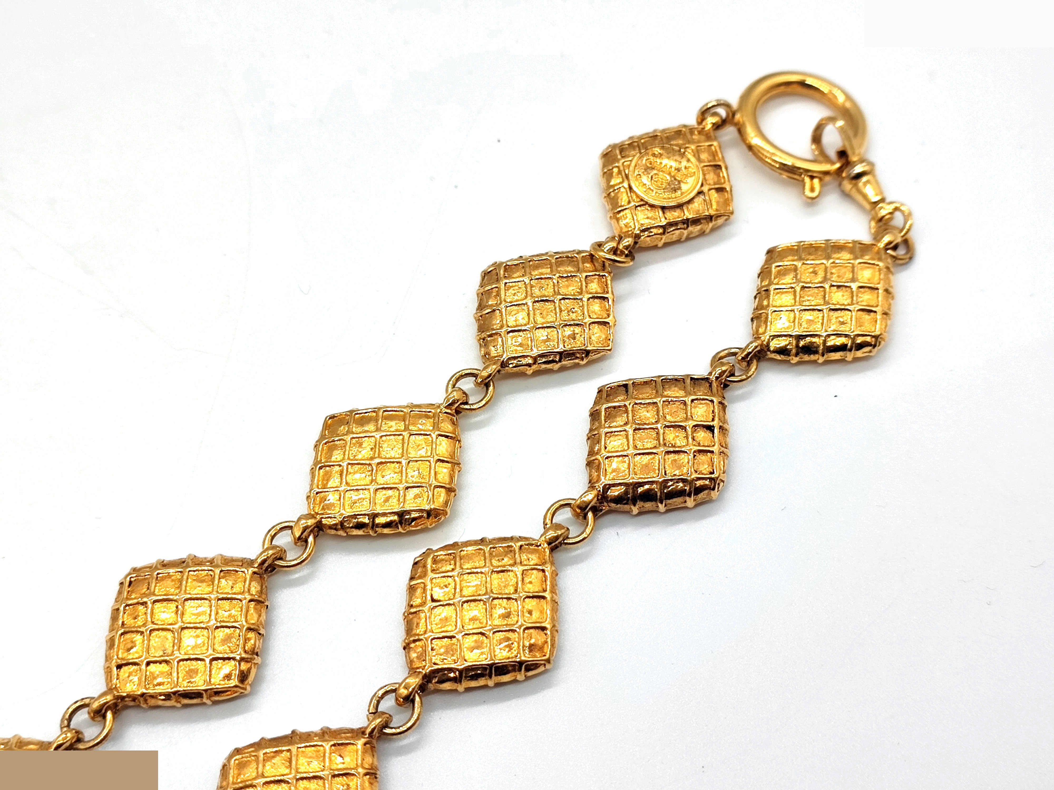 Coco Mark Matelassé Bag 15-strand Necklace, Neck circumference approx. 44cm — view 9