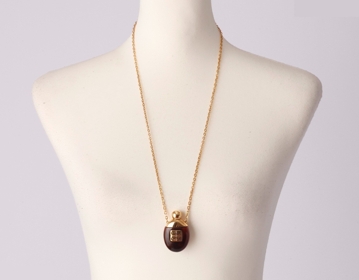 Long necklace/pendant, total length approximately 75 cm