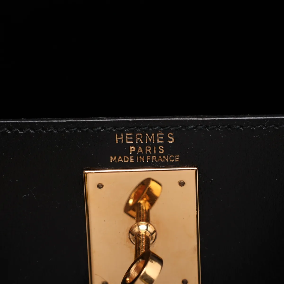 [Individually packaged] Hermes Kelly 28 Sellier Box Calf Black Gold Hardware Q: 1987 — view 12