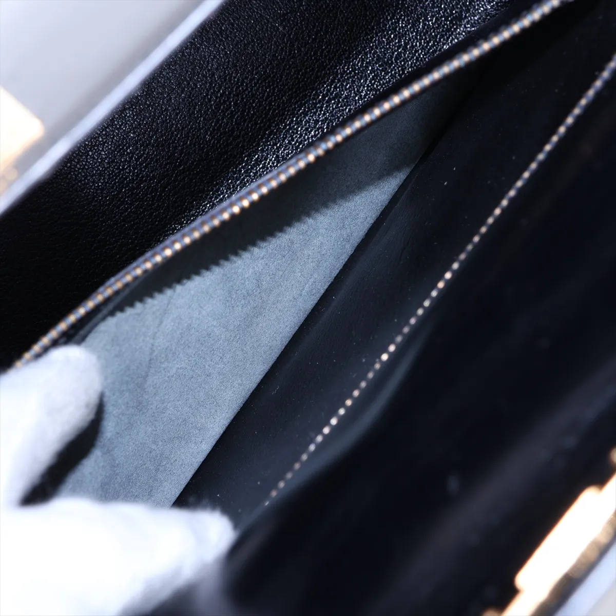 [Individually packaged] Hermes Kelly 28 Sellier Box Calf Black Gold Hardware Q: 1987 — view 9