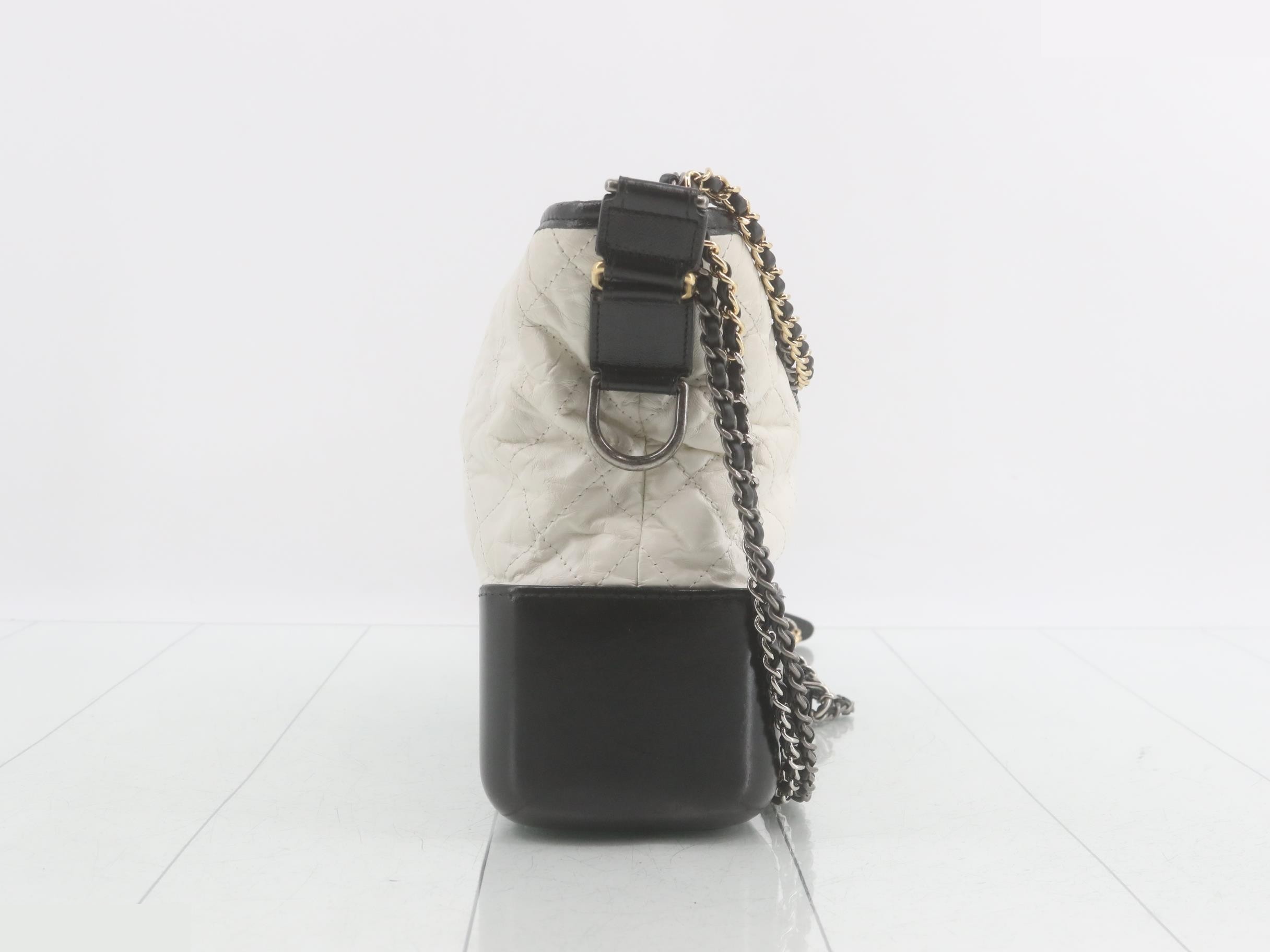 Matelassé Shoulder Bag — view 4