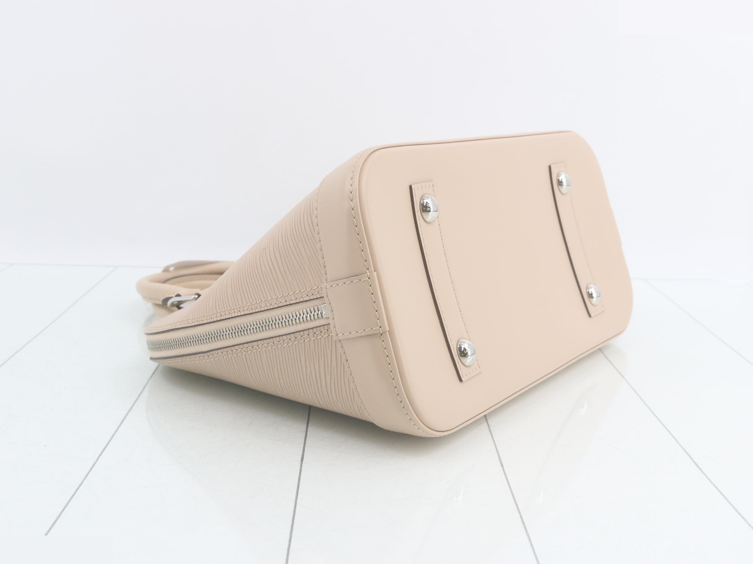 LV Epi Handbag — view 5