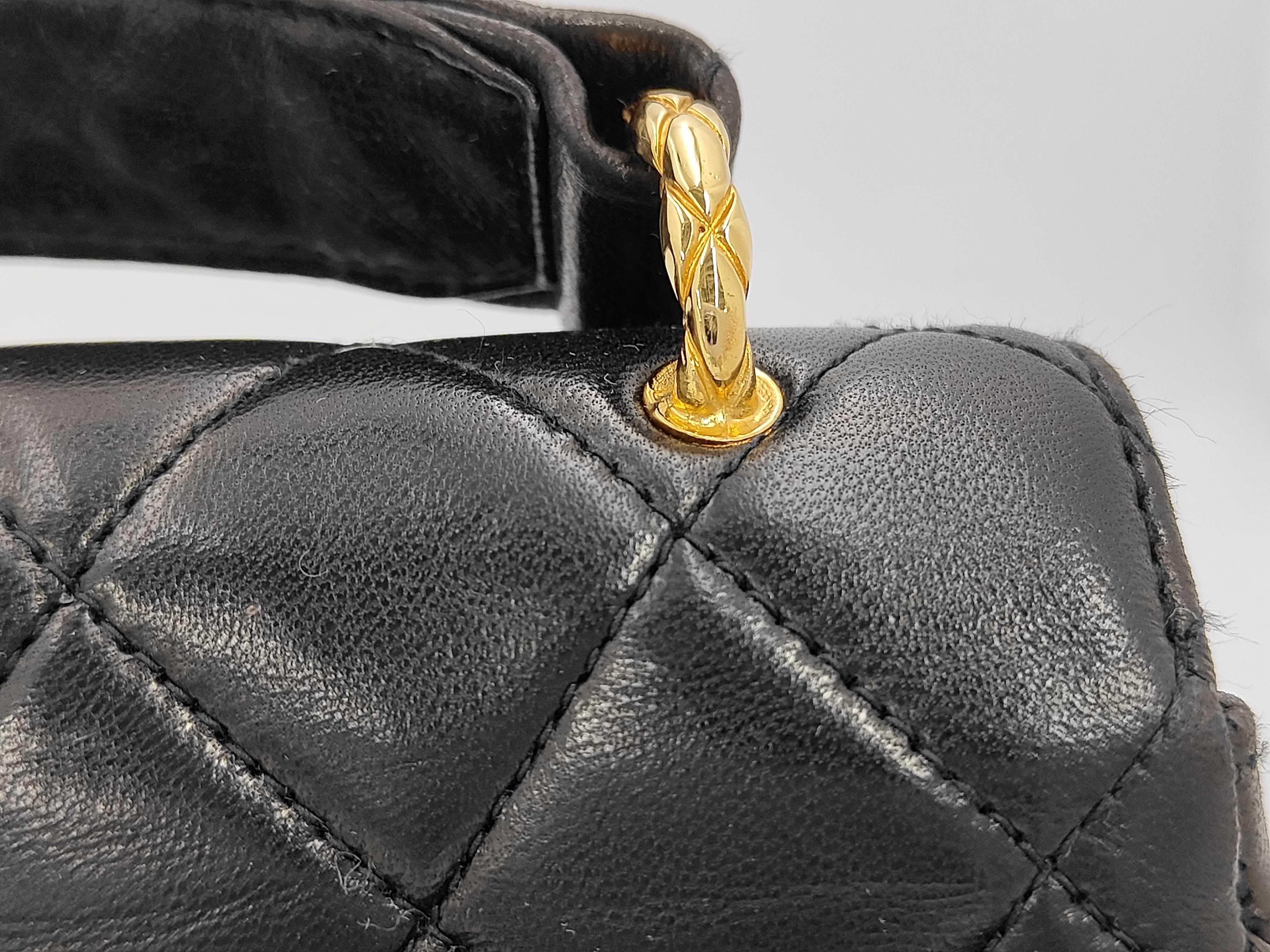 Matelassé Chanel Shoulder Bag 2577275 Bag — view 3