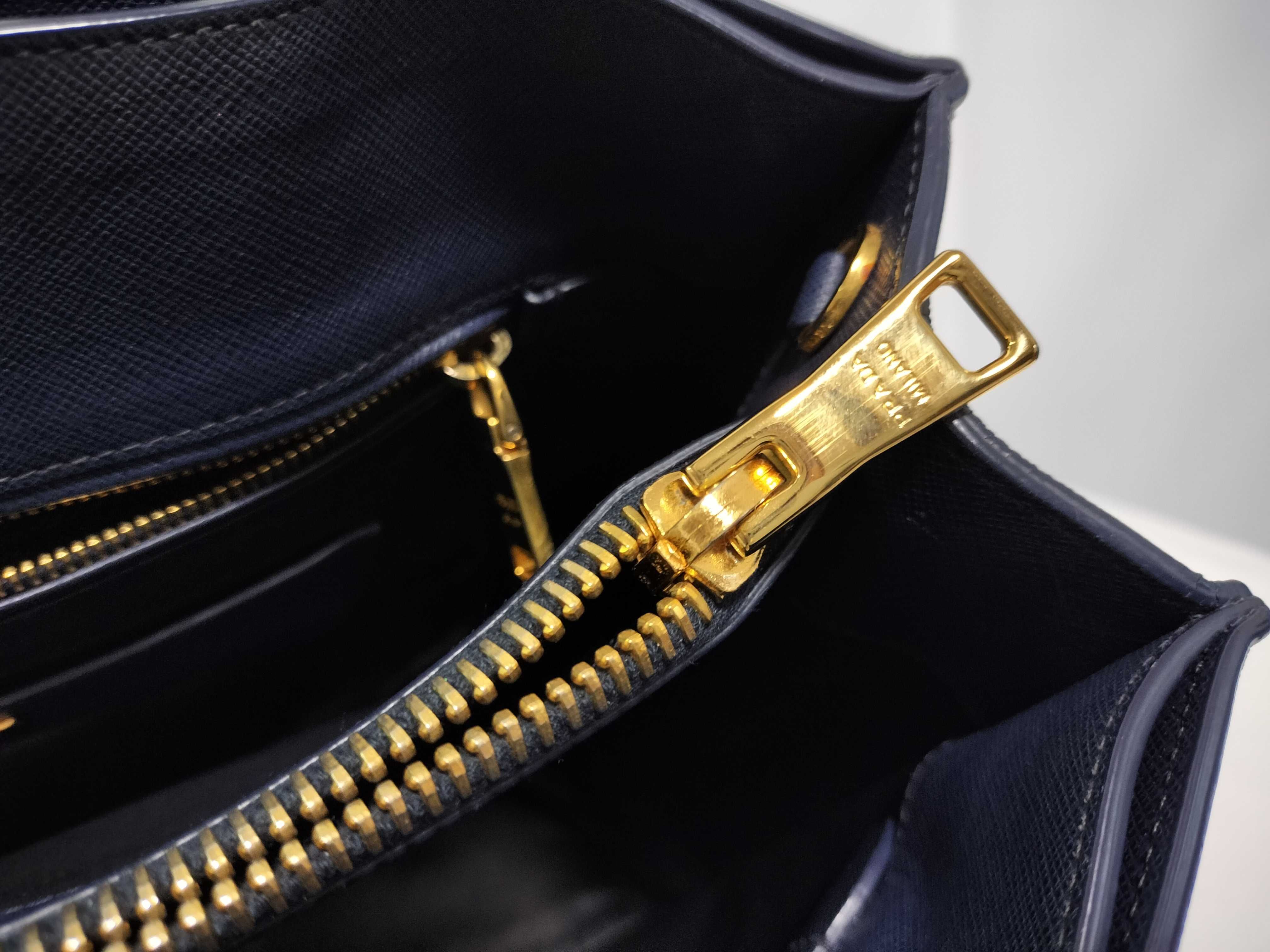 Saffiano 2-Way Handbag Navy BN2606 Handbag — view 13