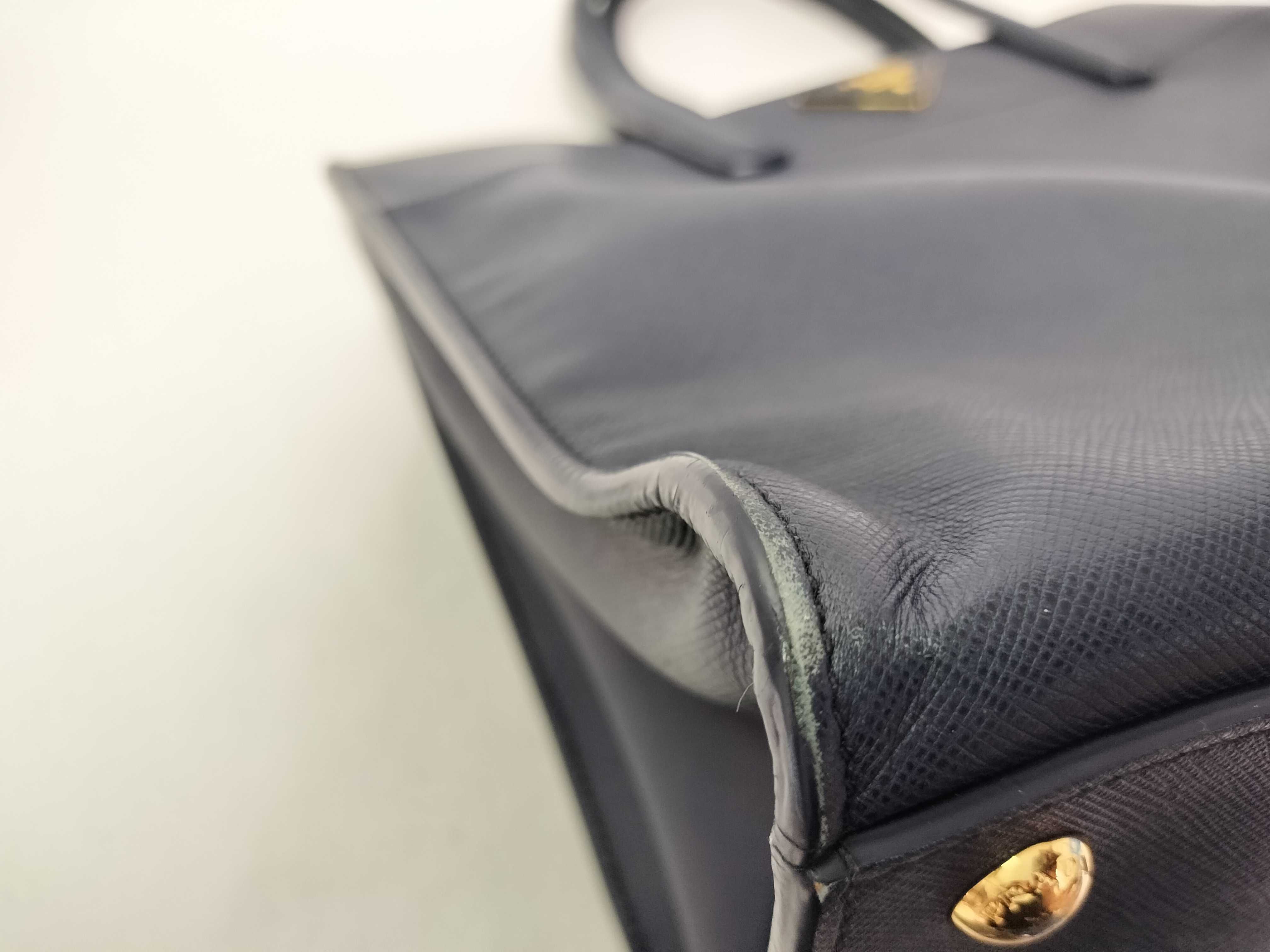 Saffiano 2-Way Handbag Navy BN2606 Handbag — view 10