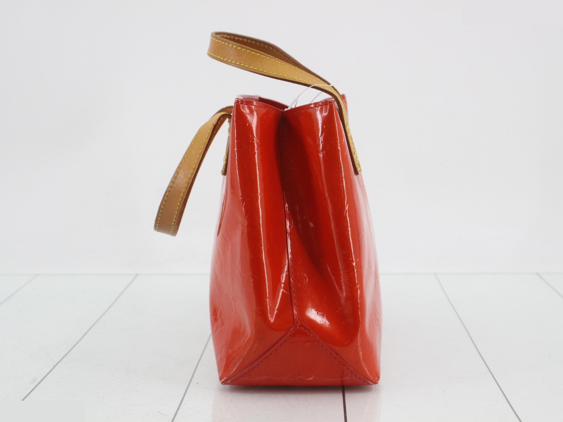 Vernis Lead PM Rouge Handbag — view 4
